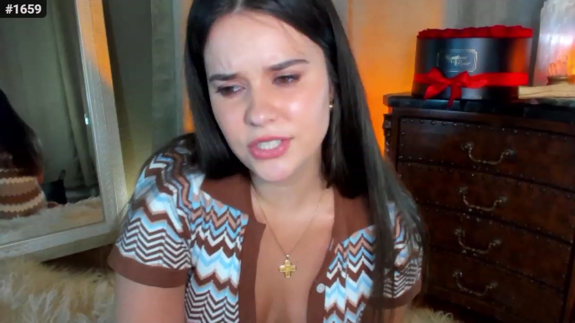 Gallery image thumbnail from SalenaStorm's myfreecams stream on, 04/22/2023, 02:19 image 17 of 20
