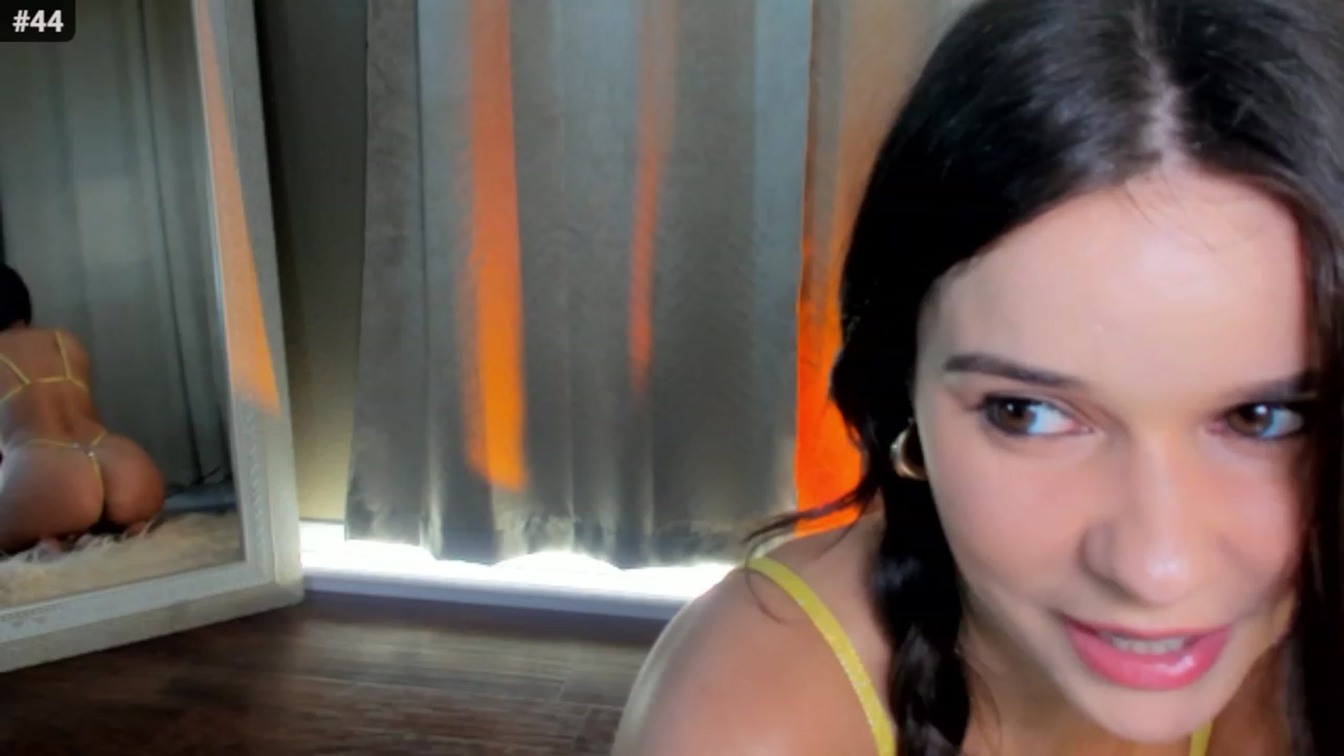 Gallery image thumbnail from SalenaStorm's myfreecams stream on, 05/08/2023, 03:21 image 3 of 20