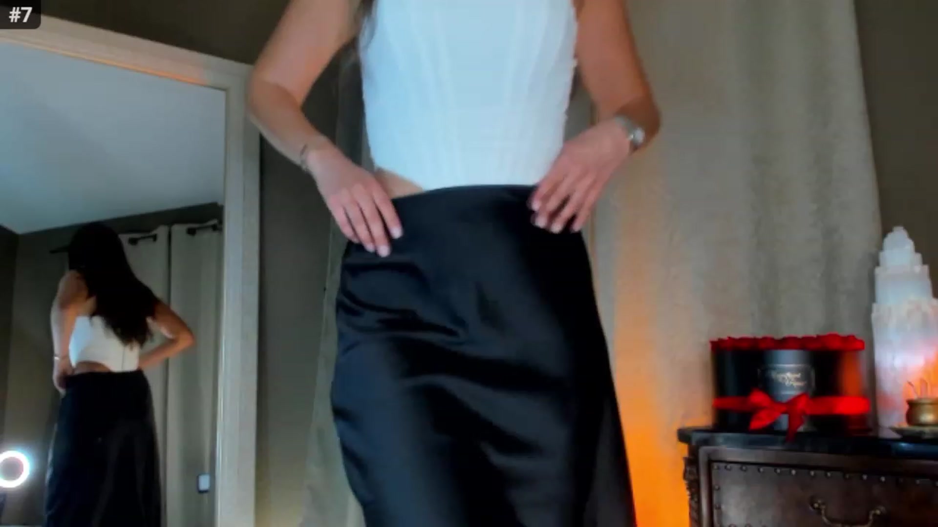 Gallery image thumbnail from SalenaStorm's myfreecams stream on, 05/12/2023, 03:29 image 18 of 20