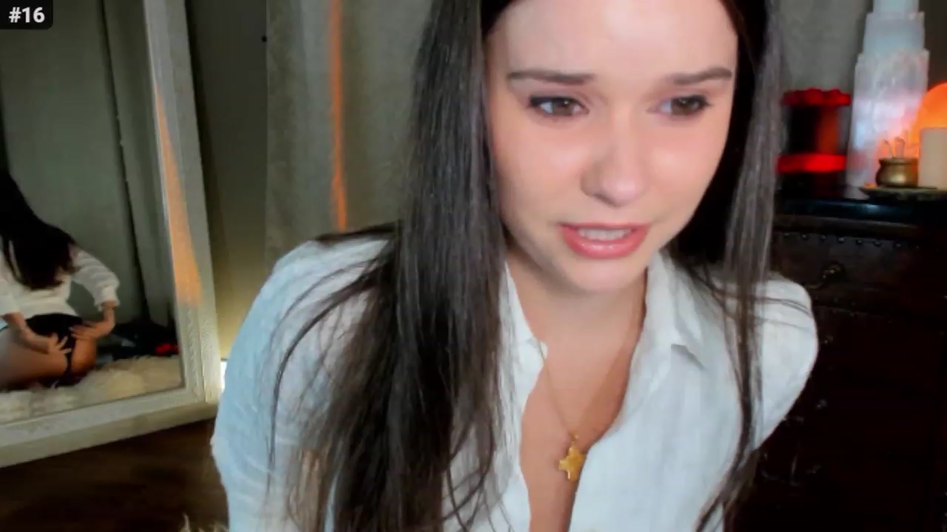 Gallery image thumbnail from SalenaStorm's myfreecams stream on, 05/26/2023, 03:17 image 3 of 20