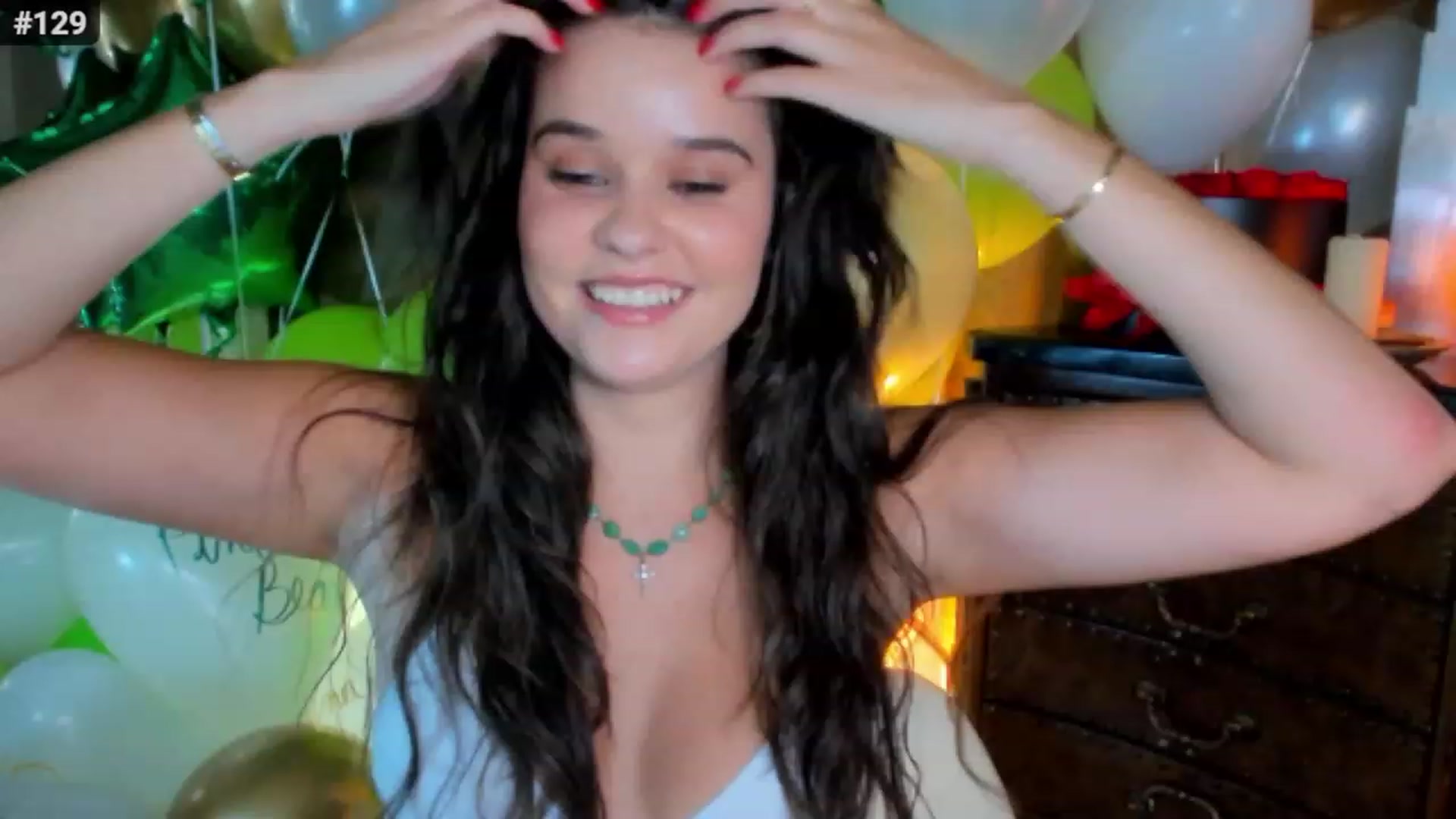 Gallery image thumbnail from SalenaStorm's myfreecams stream on, 09/01/2023, 07:38 image 4 of 20