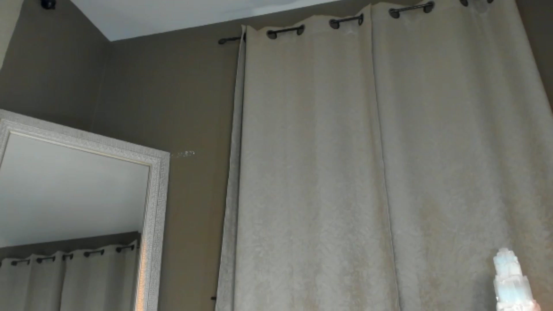 Gallery image thumbnail from SalenaStorm's myfreecams stream on, 01/09/2024, 03:06 image 15 of 20