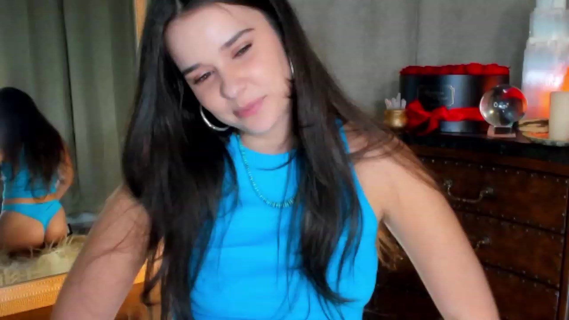 Gallery image thumbnail from SalenaStorm's myfreecams stream on, 01/09/2024, 03:06 image 10 of 20