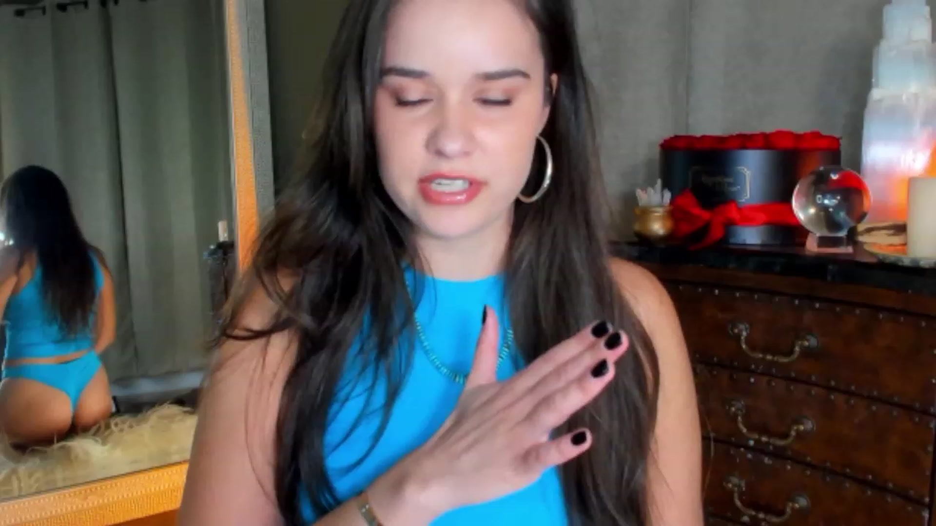 Gallery image thumbnail from SalenaStorm's myfreecams stream on, 01/09/2024, 03:06 image 19 of 20