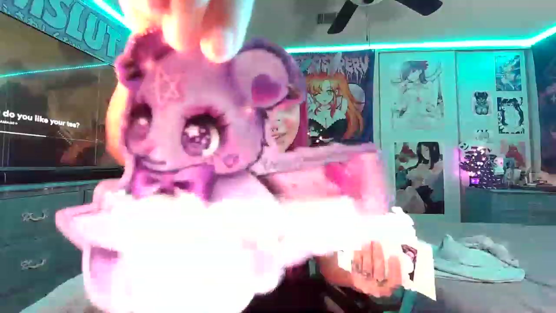 Gallery image thumbnail from Sallylyn's myfreecams stream on, 12/27/2022, 06:45 image 9 of 20