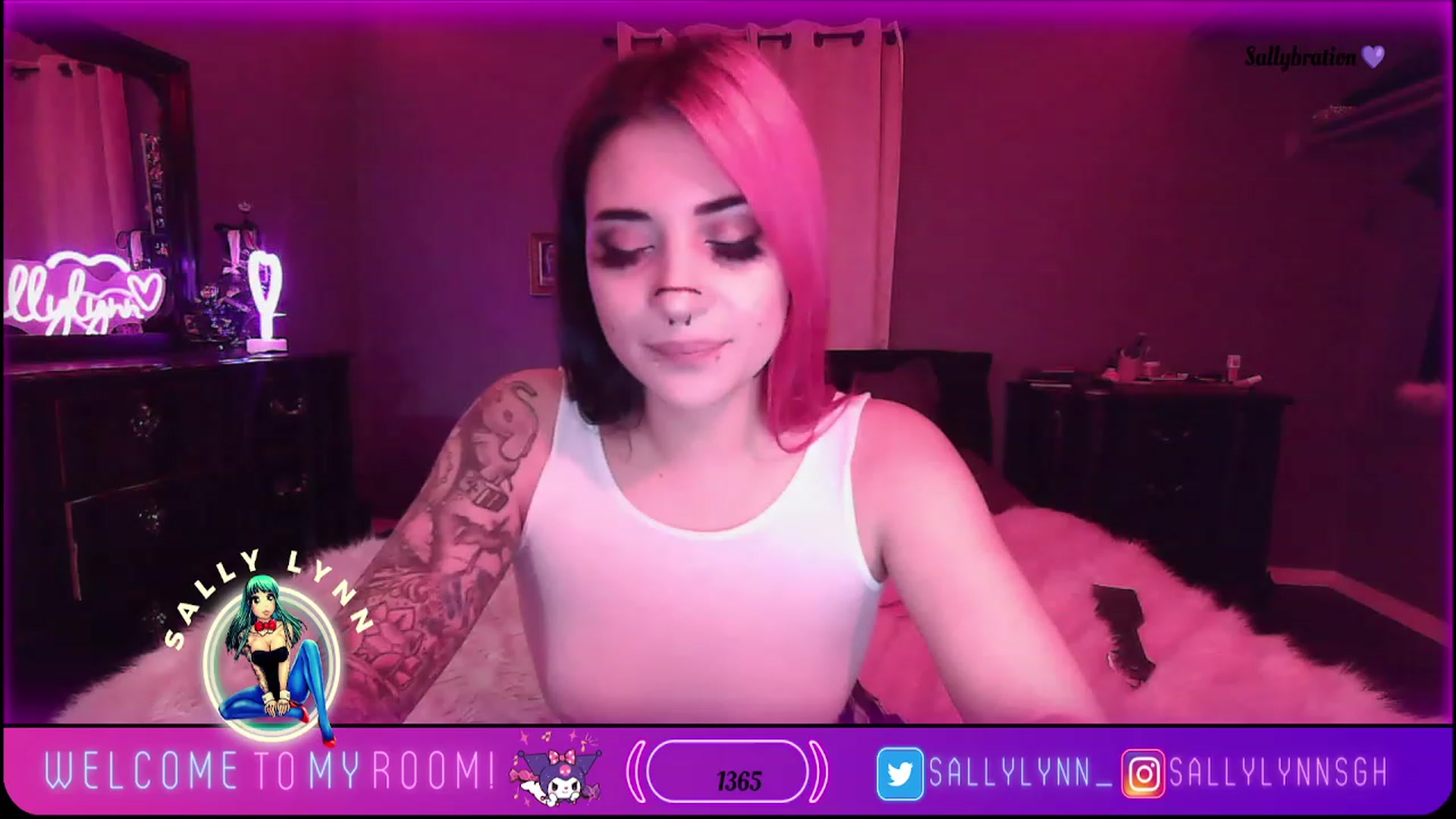 Gallery image thumbnail from Sallylynn's myfreecams stream on, 11/21/2023, 07:24 image 9 of 20