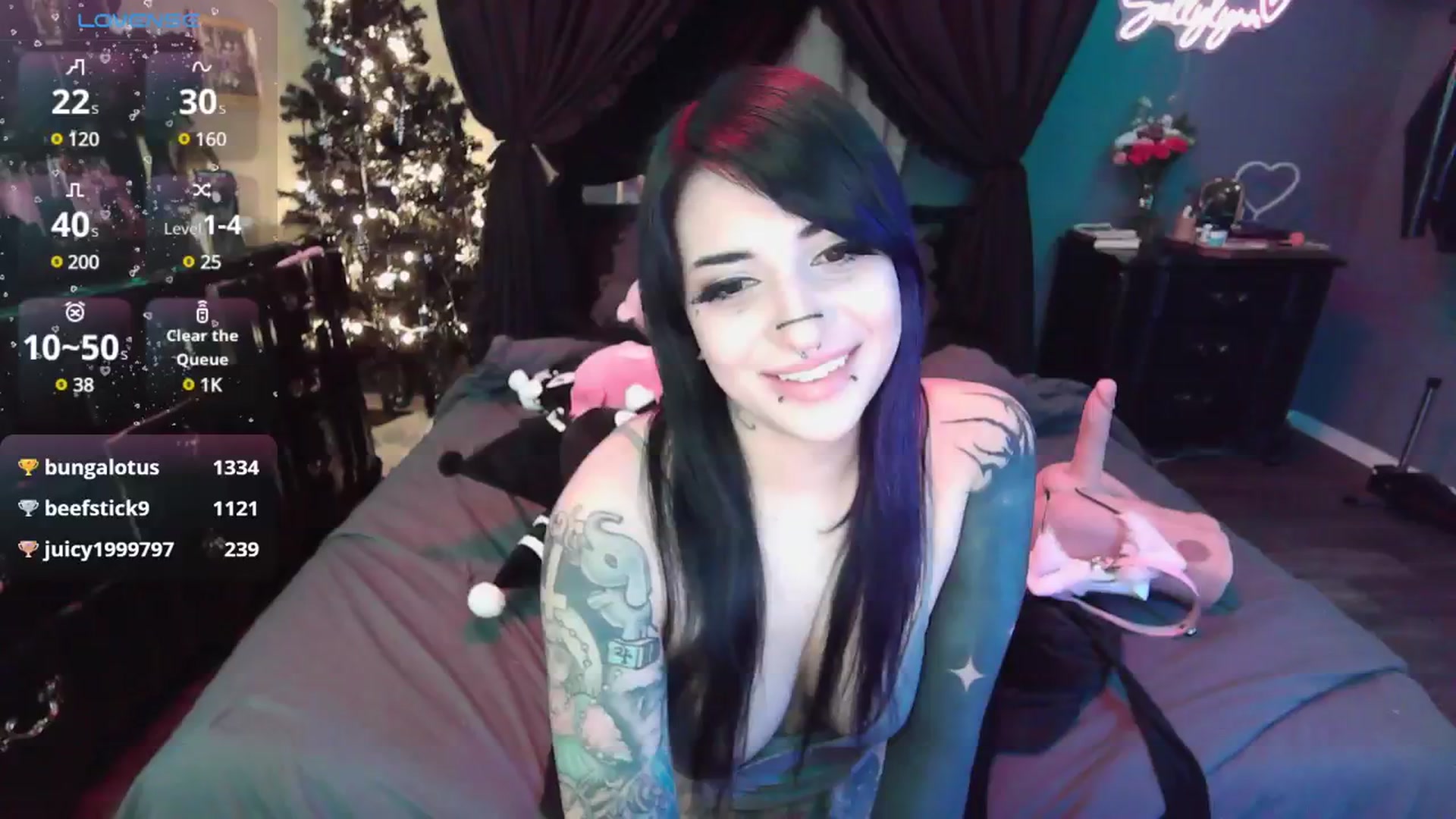Gallery image thumbnail from Sallylynn's myfreecams stream on, 12/22/2024, 10:00 image 13 of 20