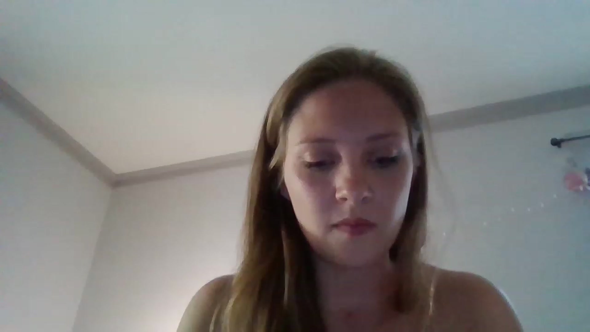 Gallery image thumbnail from Sallywalker2's myfreecams stream on, 06/05/2023, 15:04 image 14 of 20