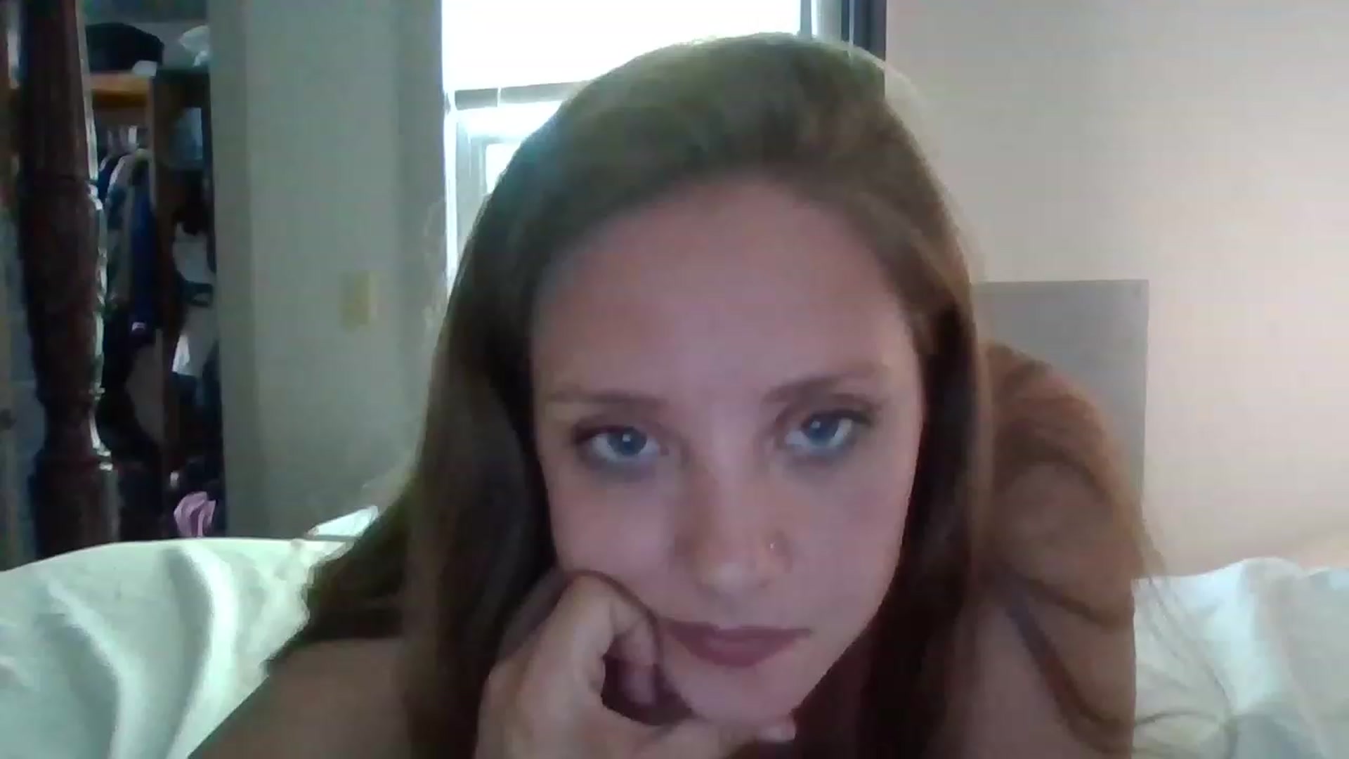Gallery image thumbnail from Sallywalker2's myfreecams stream on, 06/05/2023, 15:04 image 2 of 20