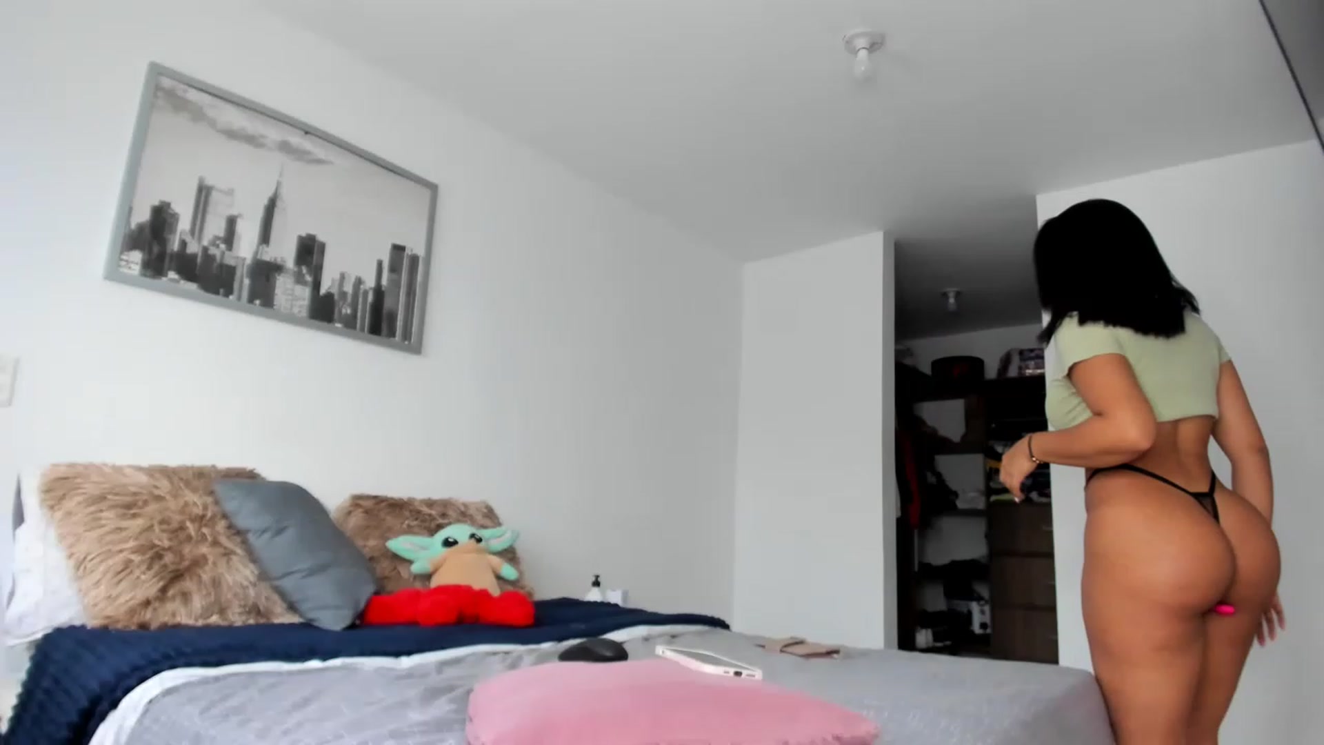 Gallery image thumbnail from Salogarces's myfreecams stream on, 11/17/2022, 19:03 image 3 of 20