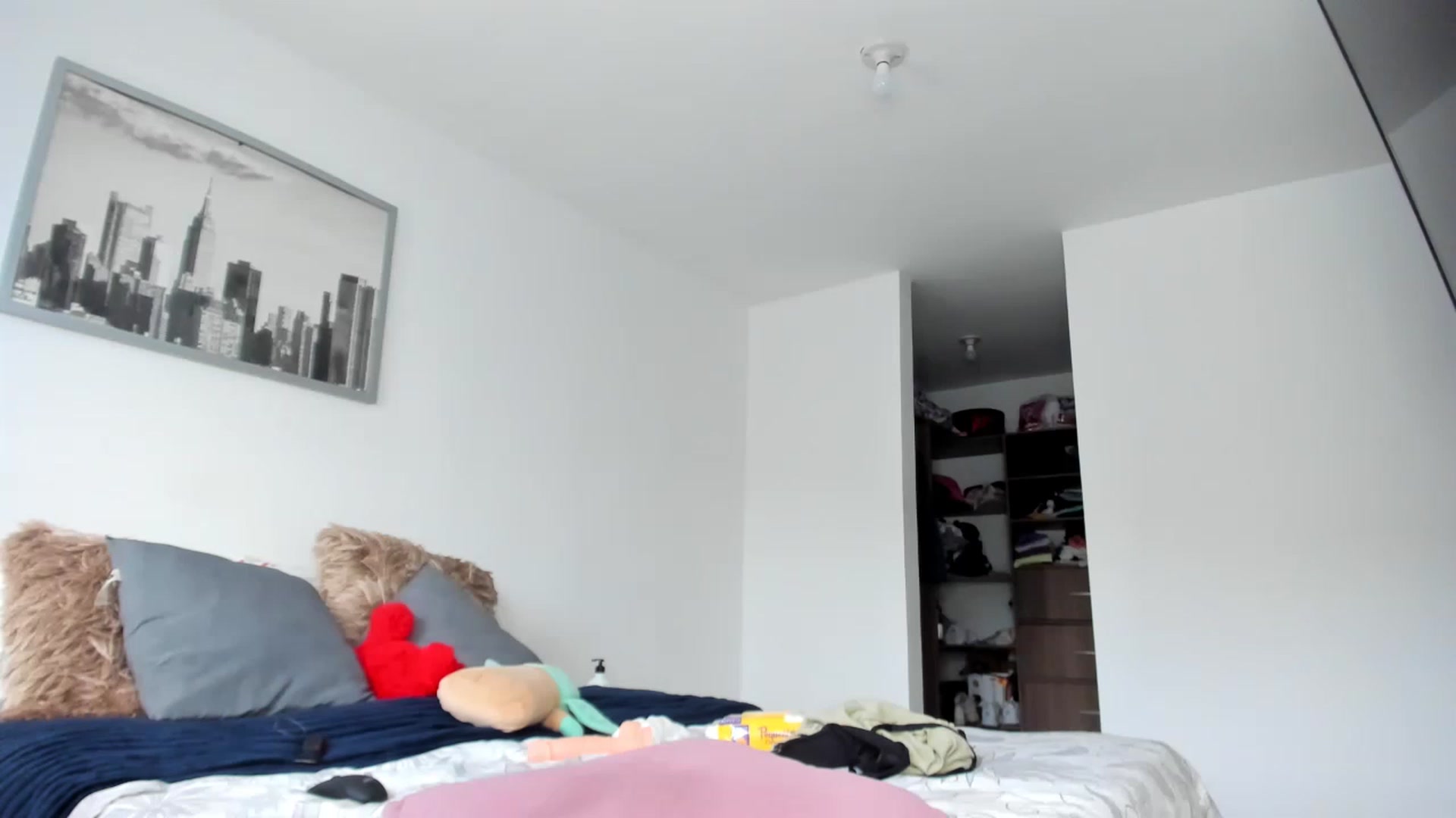 Gallery image thumbnail from Salogarces's myfreecams stream on, 11/23/2022, 20:40 image 11 of 20