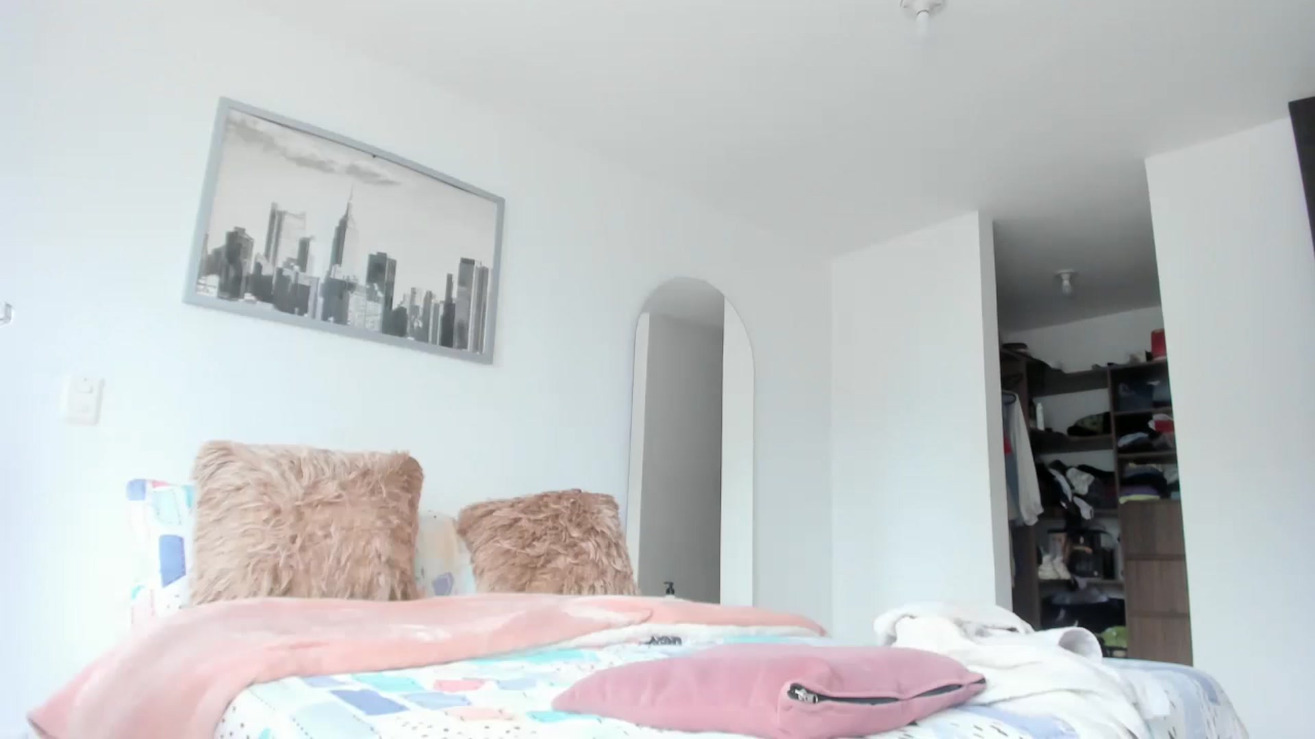Gallery image thumbnail from Salogarces's myfreecams stream on, 01/21/2023, 16:43 image 13 of 20
