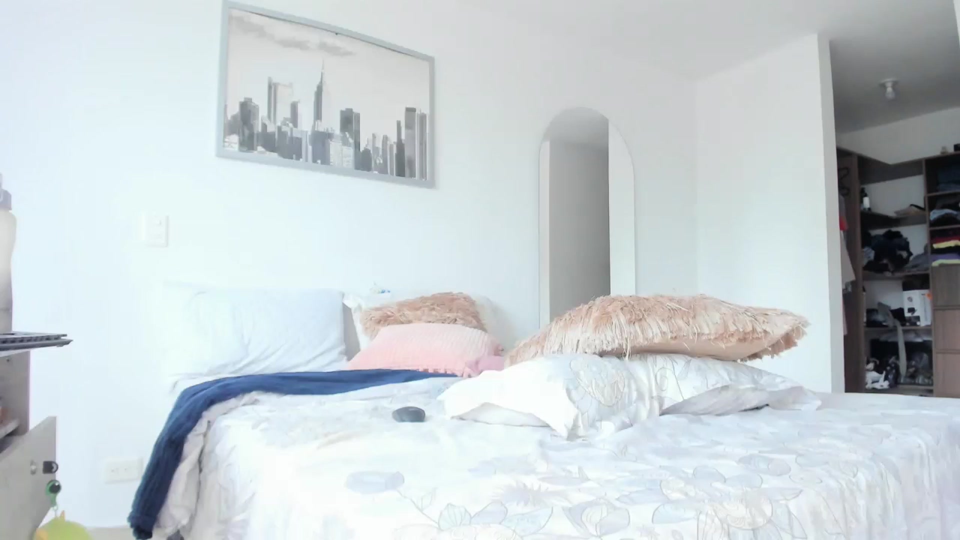 Gallery image thumbnail from Salogarces's myfreecams stream on, 02/03/2023, 17:15 image 3 of 20