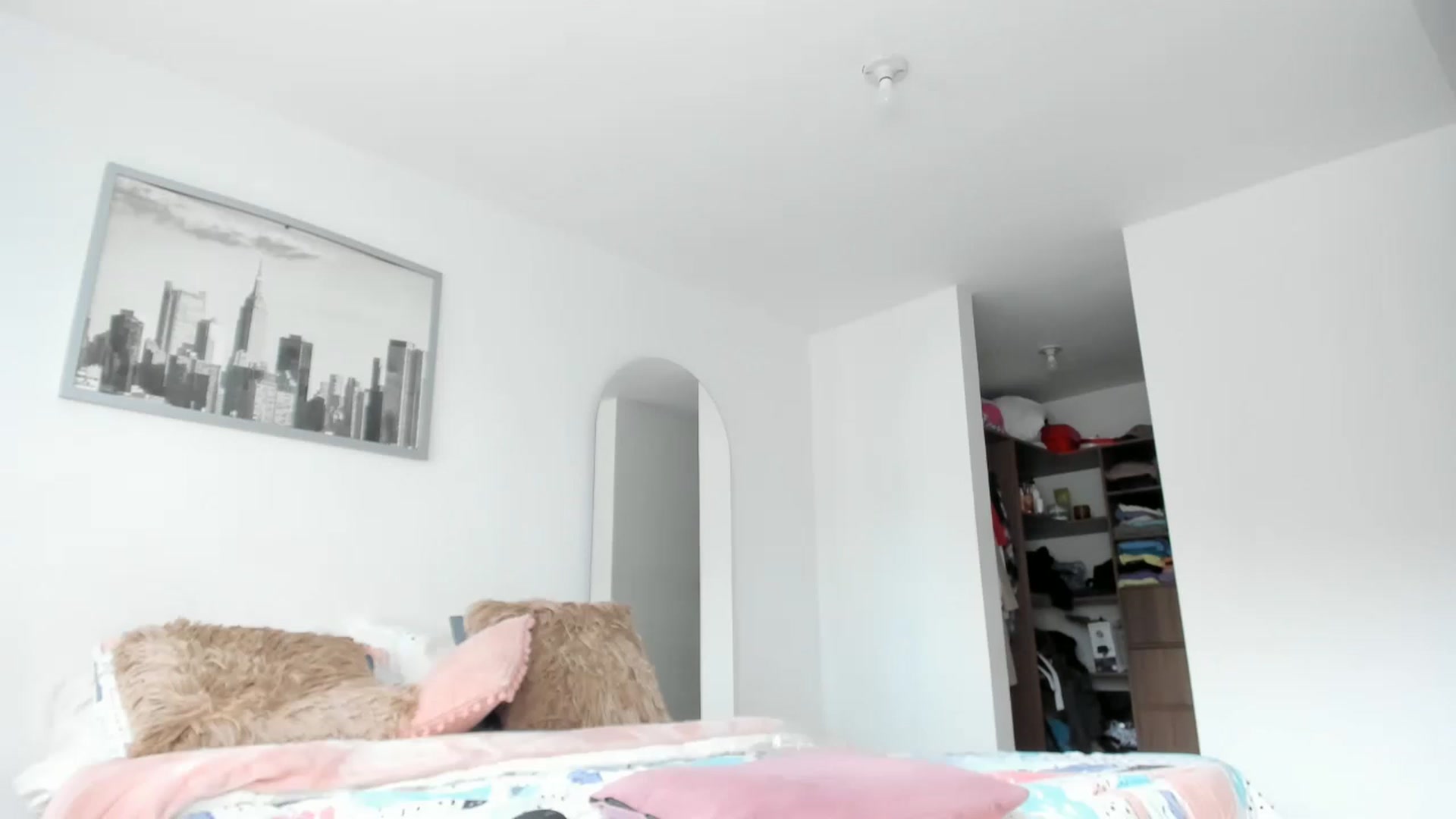 Gallery image thumbnail from Salogarces's myfreecams stream on, 03/16/2023, 20:14 image 6 of 20