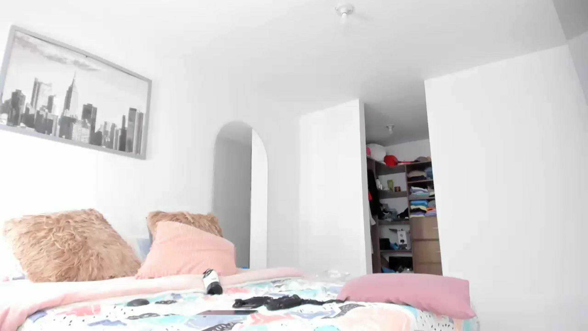 Gallery image thumbnail from Salogarces's myfreecams stream on, 03/17/2023, 16:38 image 13 of 20