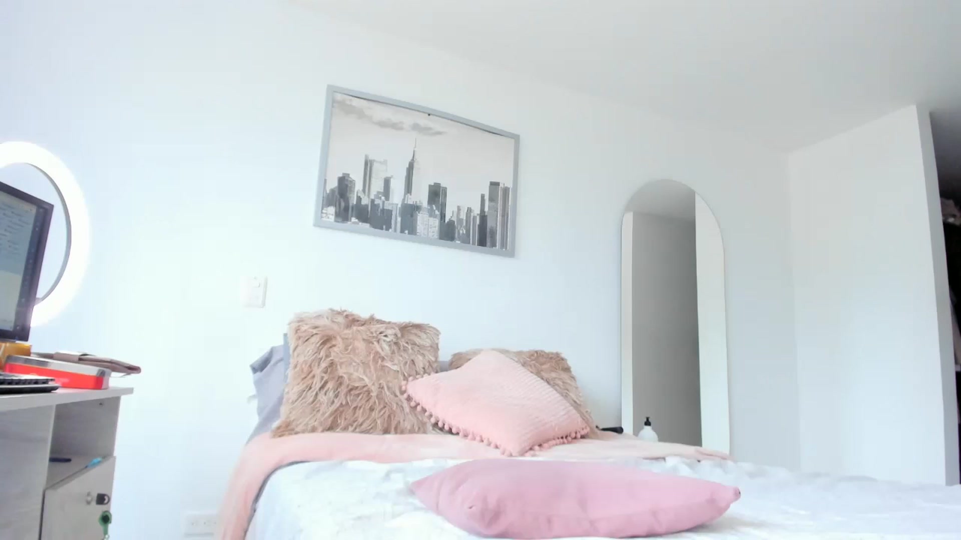Gallery image thumbnail from Salogarces's myfreecams stream on, 04/13/2023, 20:04 image 12 of 20