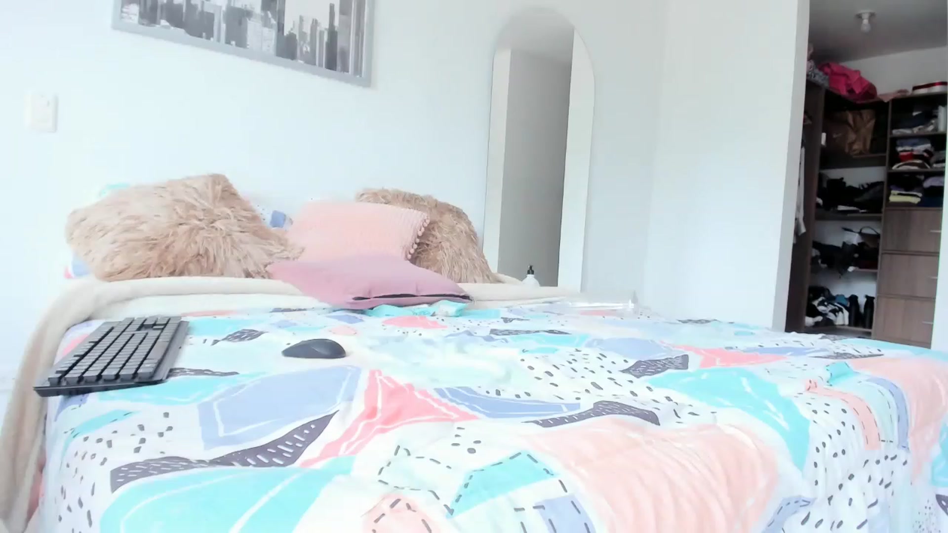 Gallery image thumbnail from Salogarces's myfreecams stream on, 04/19/2023, 16:08 image 13 of 20