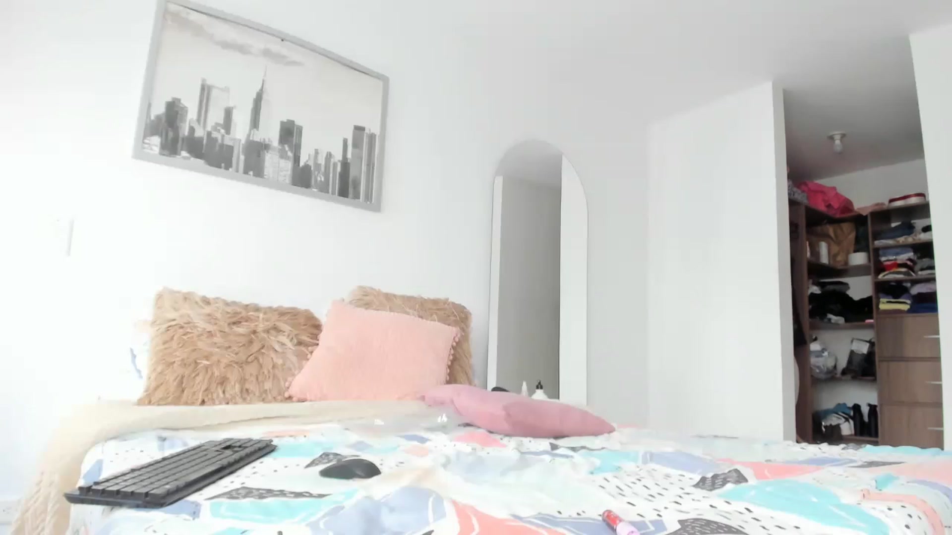 Gallery image thumbnail from Salogarces's myfreecams stream on, 04/20/2023, 20:48 image 8 of 20