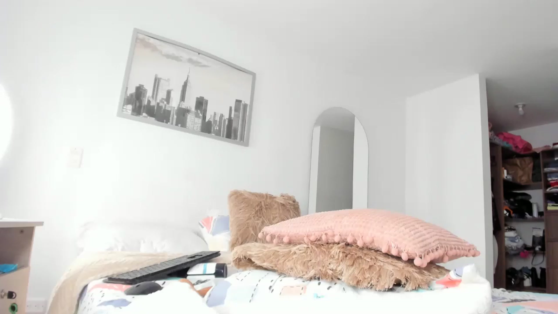 Gallery image thumbnail from Salogarces's myfreecams stream on, 04/21/2023, 19:40 image 10 of 20