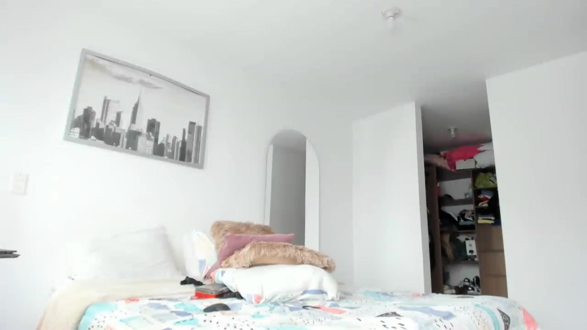 Gallery image thumbnail from Salogarces's myfreecams stream on, 04/29/2023, 17:40 image 16 of 20