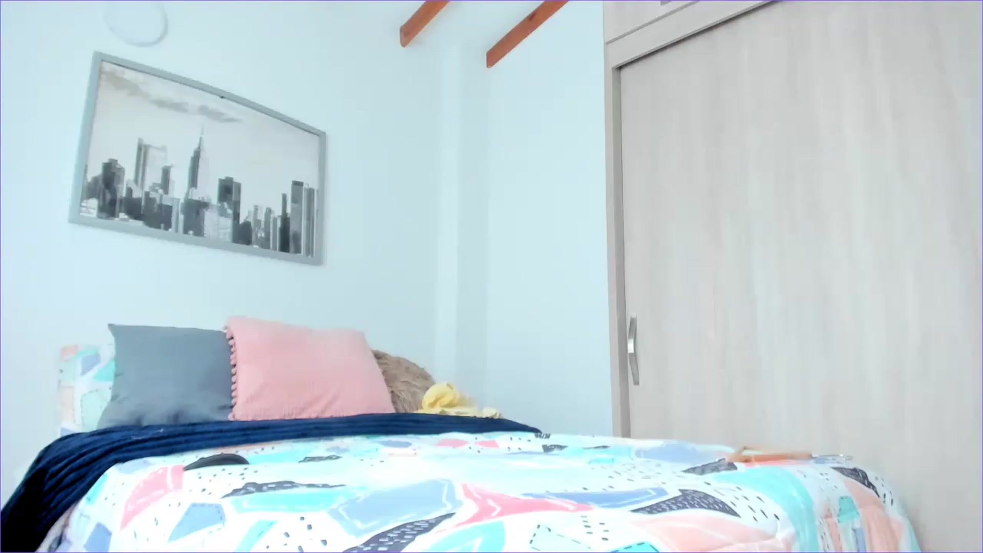 Gallery image thumbnail from Salogarces's myfreecams stream on, 06/03/2023, 17:15 image 14 of 20