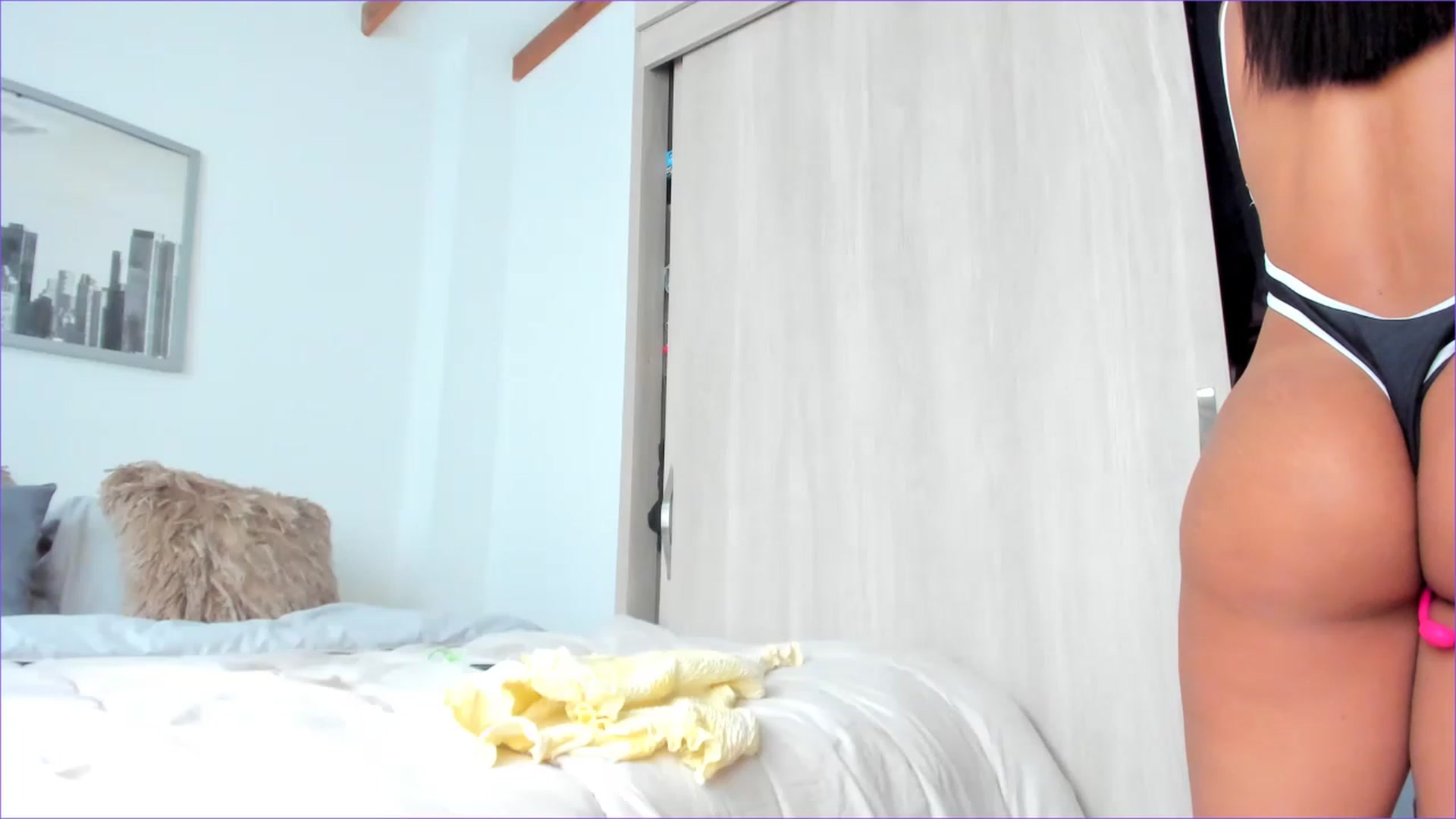 Gallery image thumbnail from Salogarces's myfreecams stream on, 06/22/2023, 18:21 image 8 of 20