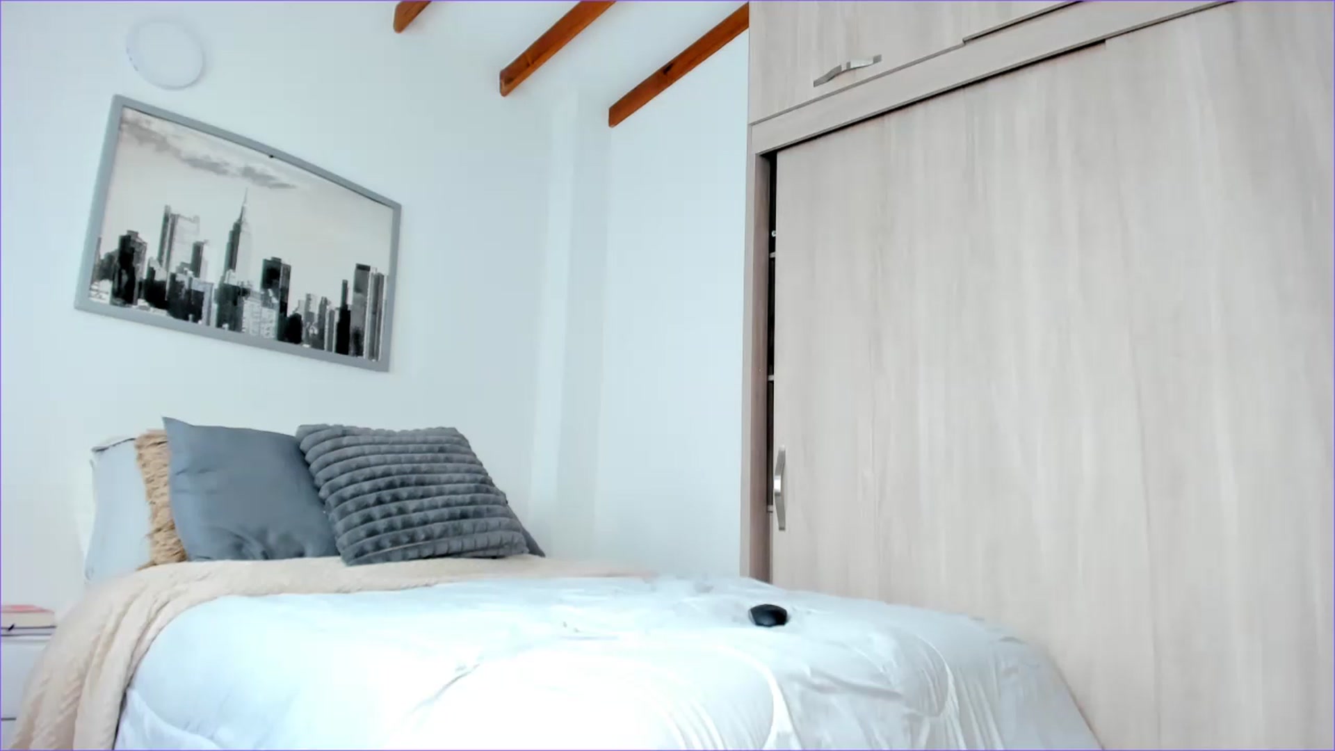 Gallery image thumbnail from Salogarces's myfreecams stream on, 07/21/2023, 18:04 image 6 of 20