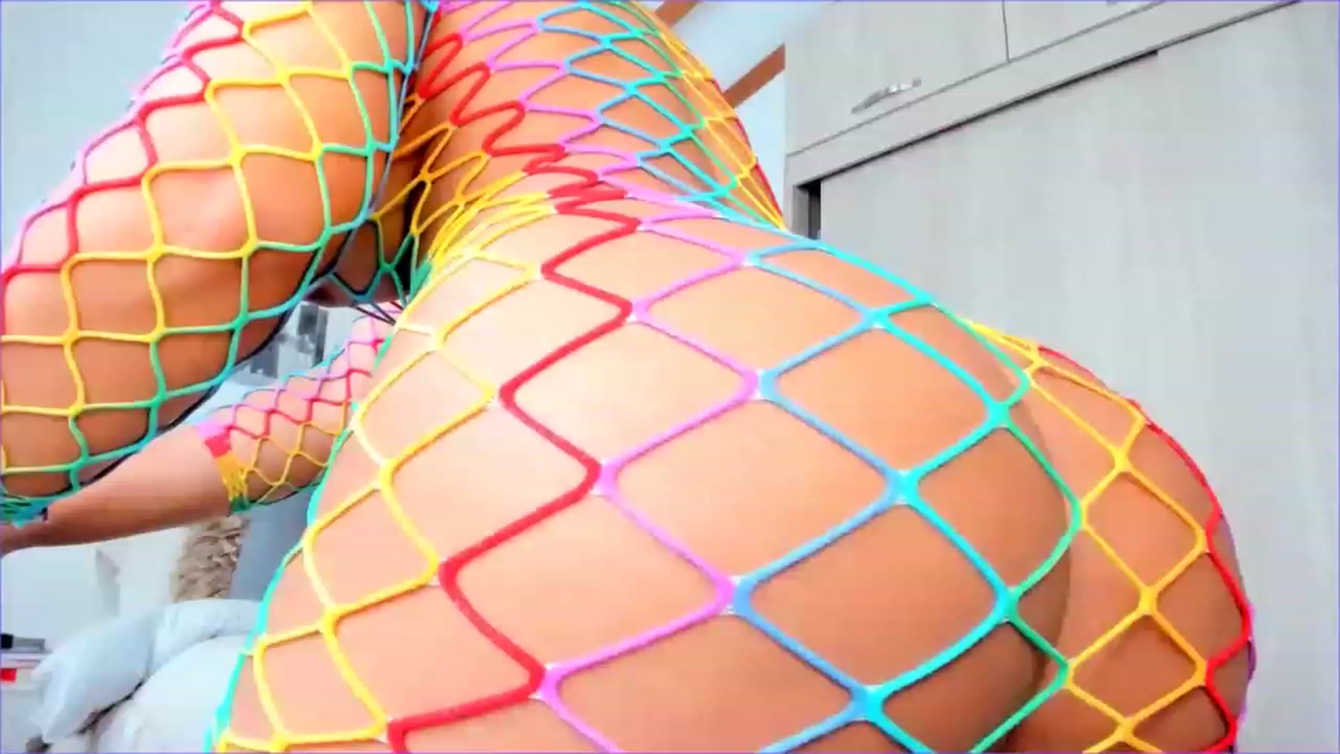Gallery image thumbnail from Salogarces's myfreecams stream on, 08/12/2023, 17:18 image 1 of 20