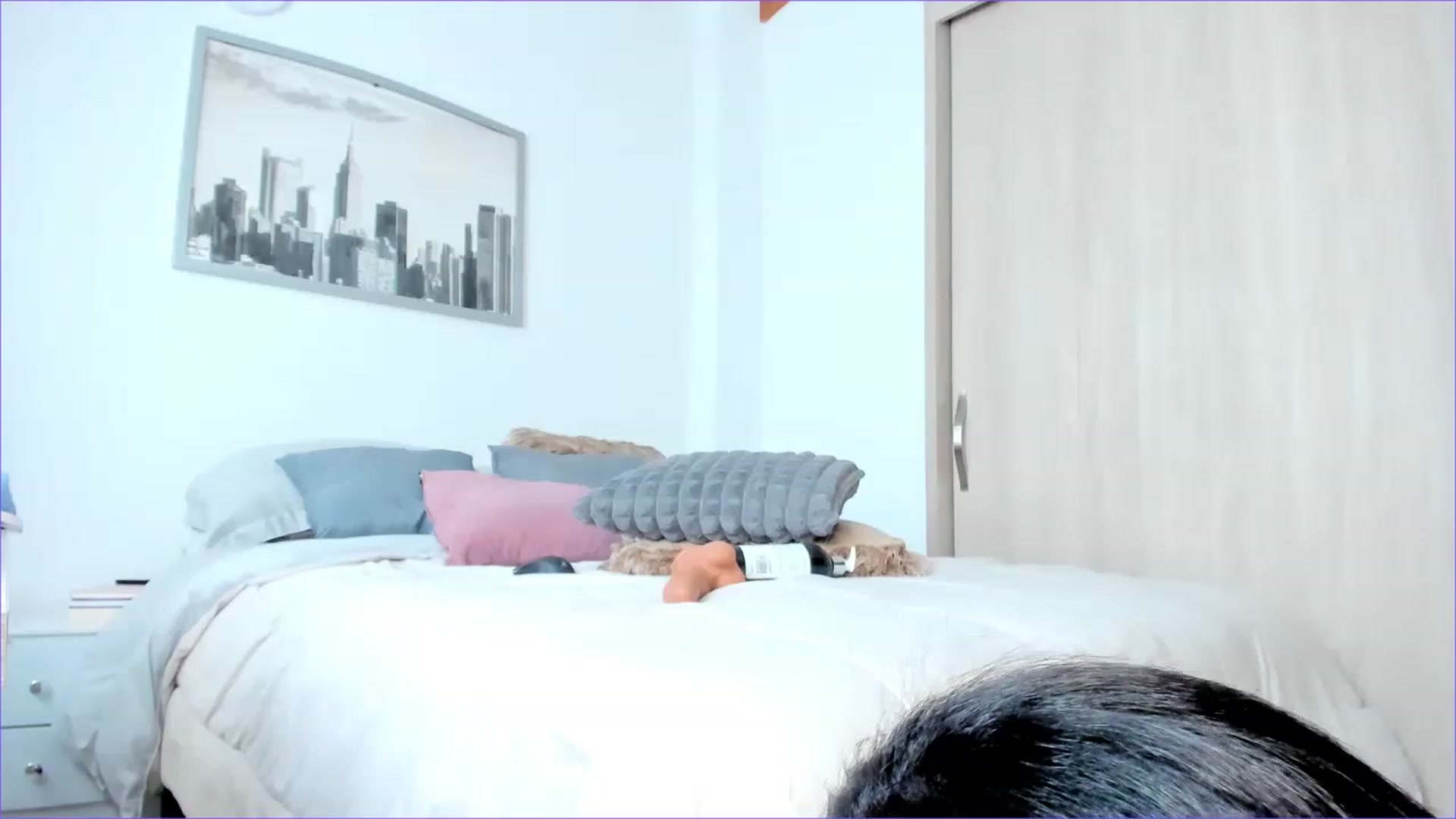 Gallery image thumbnail from Salogarces's myfreecams stream on, 08/25/2023, 16:05 image 16 of 20