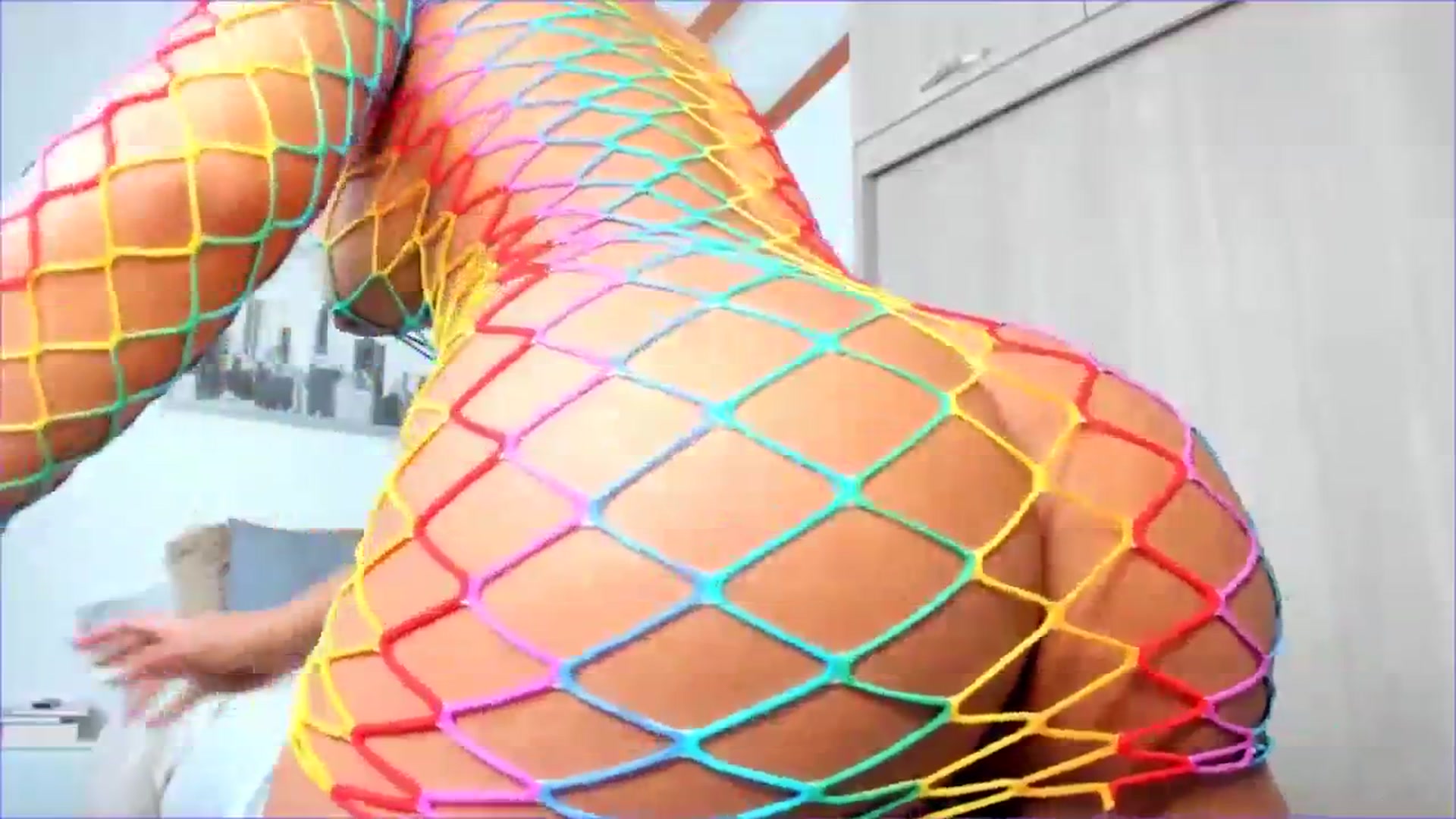 Gallery image thumbnail from Salogarces's myfreecams stream on, 08/29/2023, 15:27 image 20 of 20