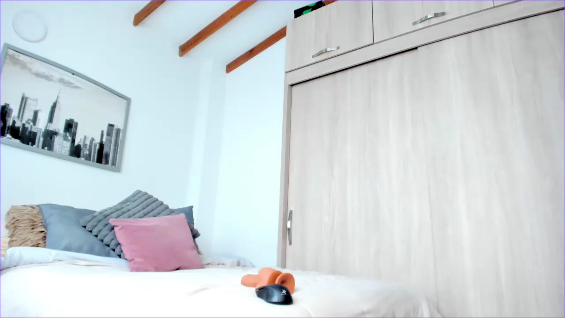 Gallery image thumbnail from Salogarces's myfreecams stream on, 09/01/2023, 15:22 image 8 of 20