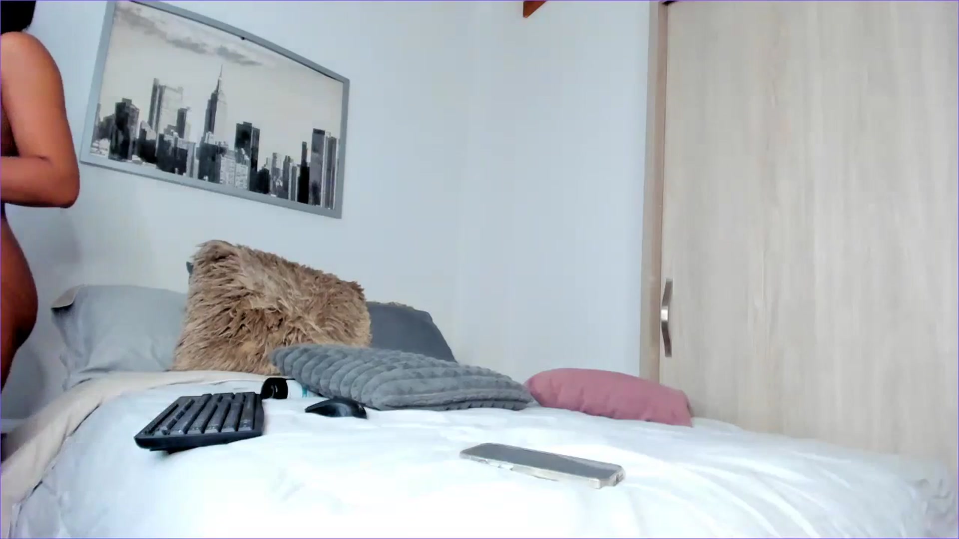 Gallery image thumbnail from Salogarces's myfreecams stream on, 09/29/2023, 21:09 image 8 of 20