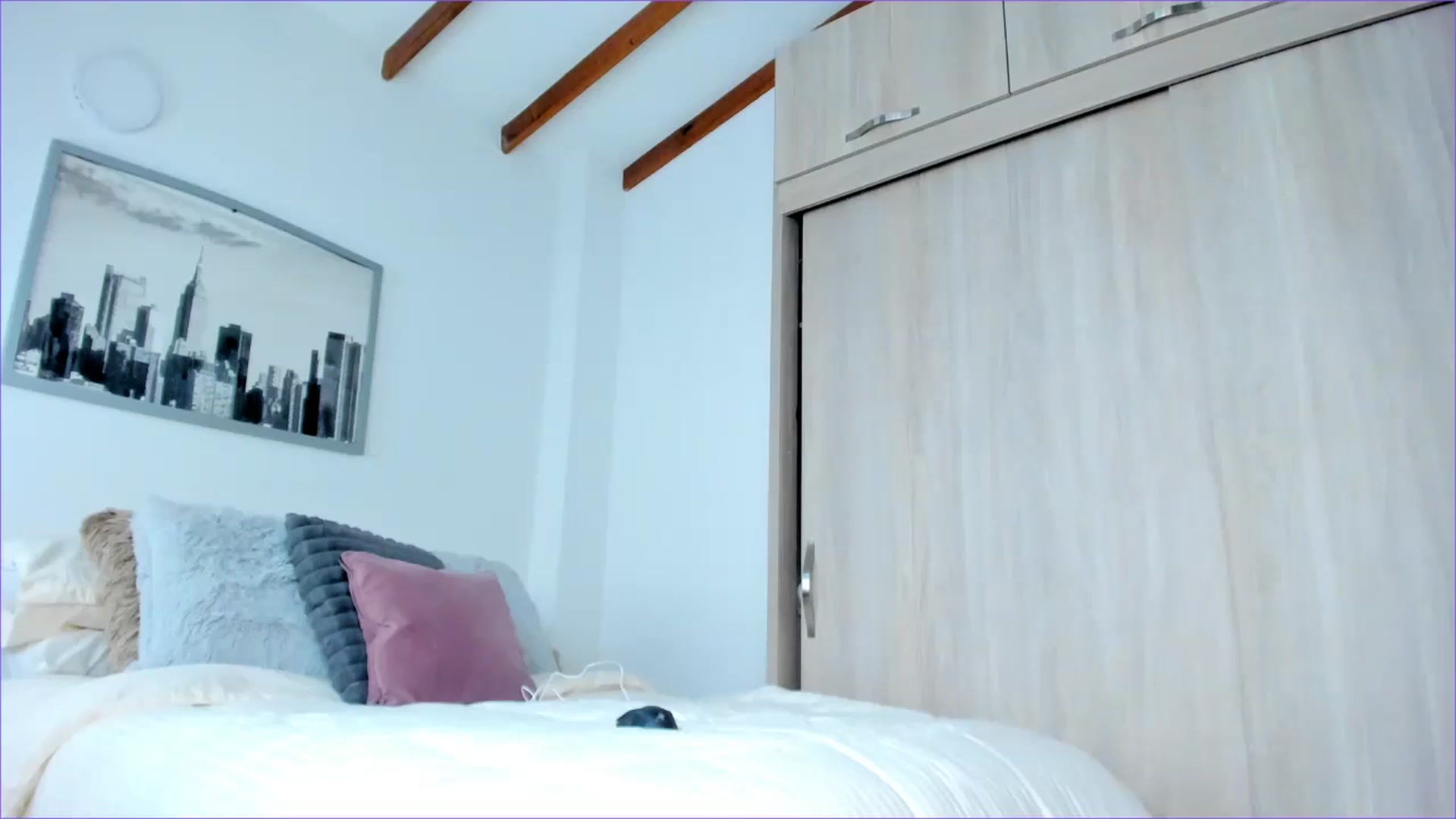 Gallery image thumbnail from Salogarces's myfreecams stream on, 10/02/2023, 18:05 image 8 of 20