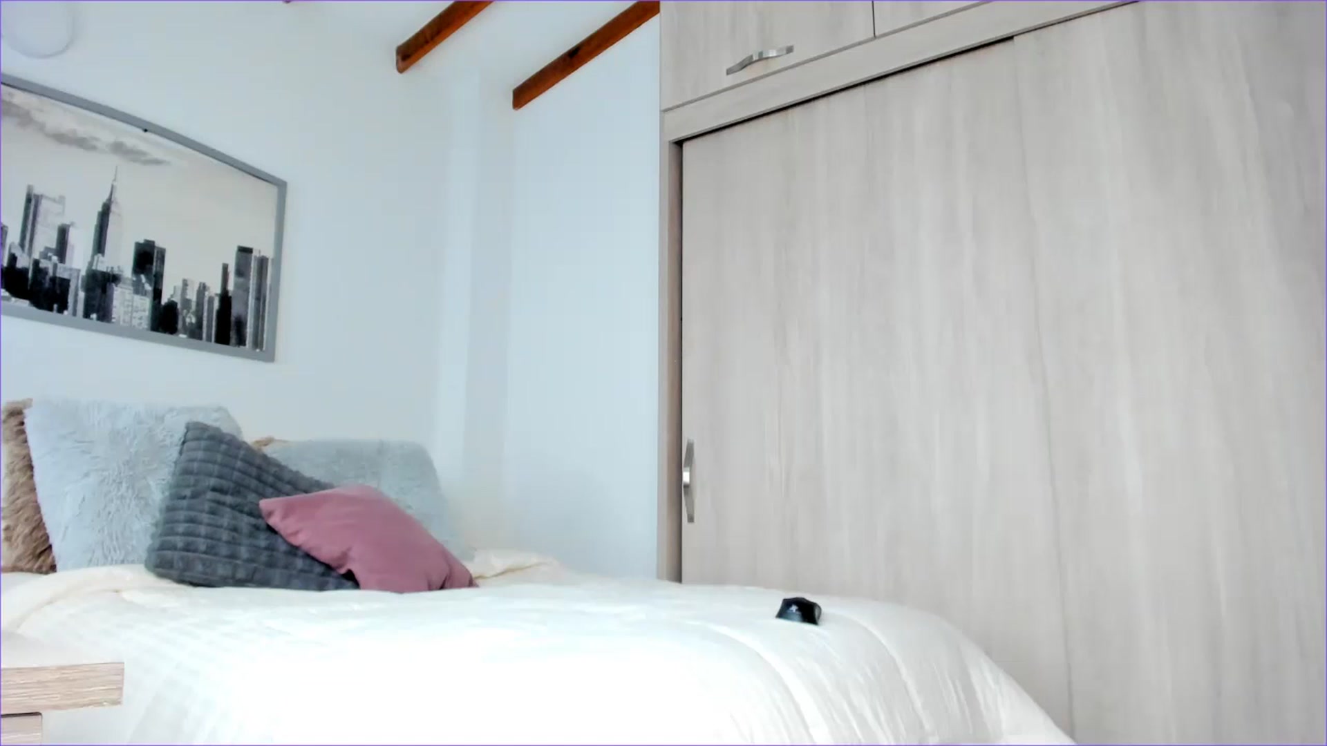 Gallery image thumbnail from Salogarces's myfreecams stream on, 10/04/2023, 16:32 image 13 of 20