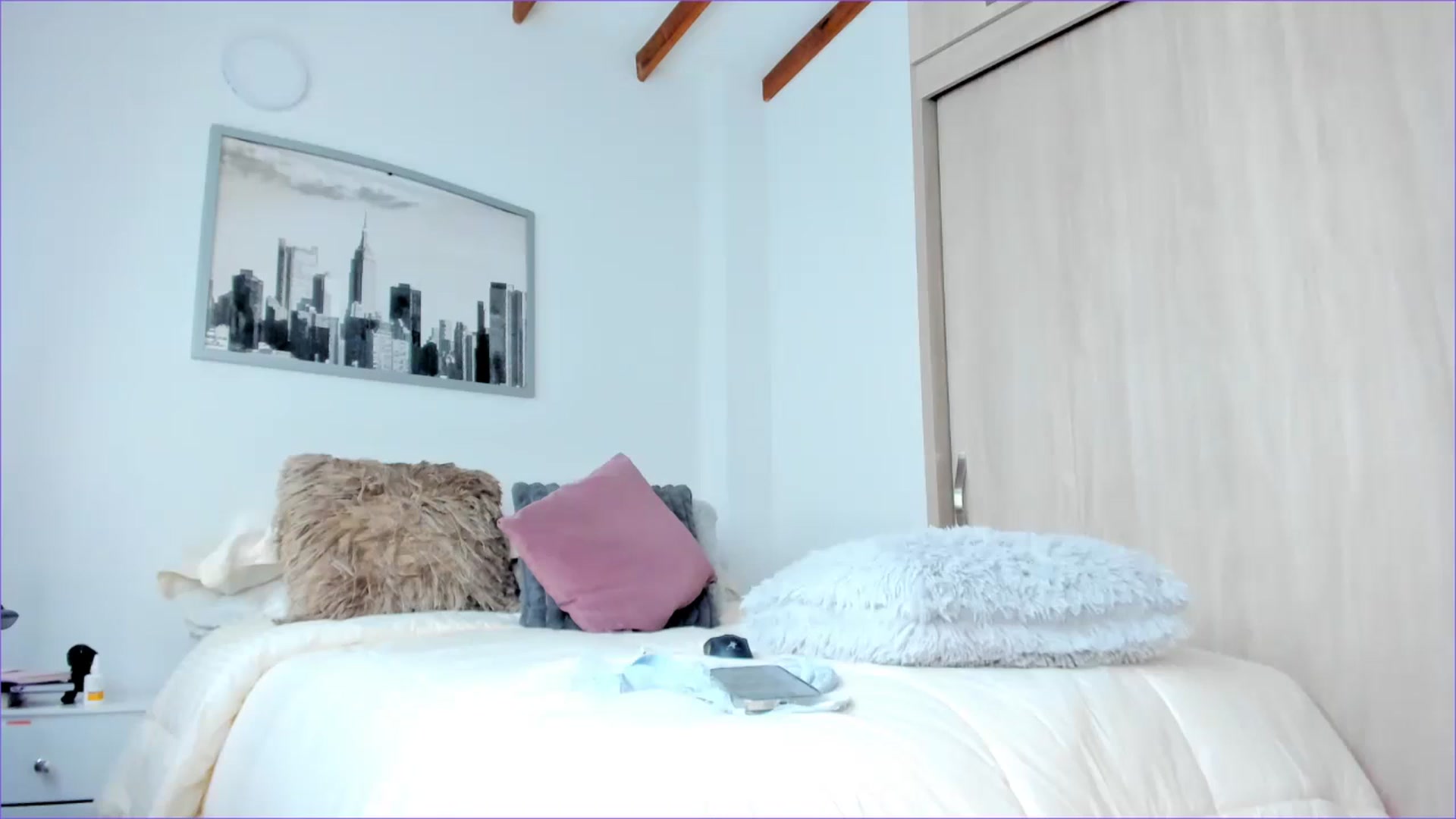 Gallery image thumbnail from Salogarces's myfreecams stream on, 10/06/2023, 17:40 image 7 of 20