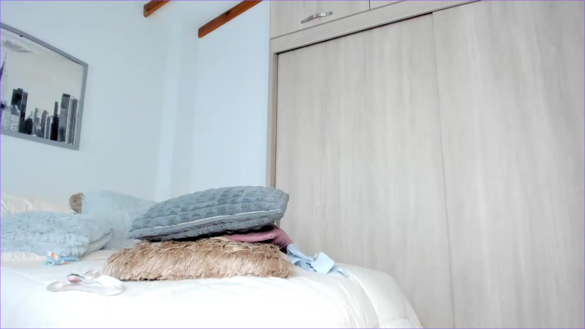 Gallery image thumbnail from Salogarces's myfreecams stream on, 10/06/2023, 19:41 image 12 of 20