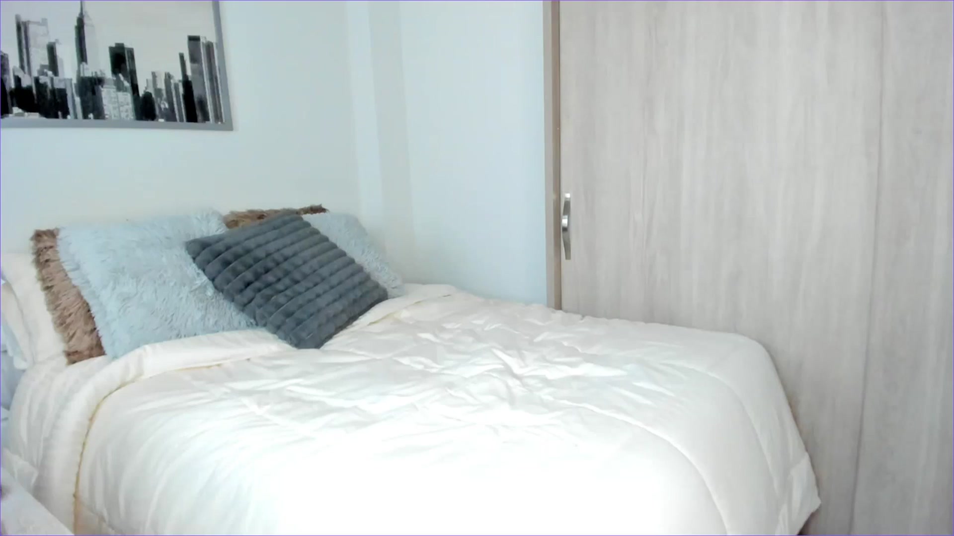Gallery image thumbnail from Salogarces's myfreecams stream on, 10/18/2023, 14:07 image 8 of 20