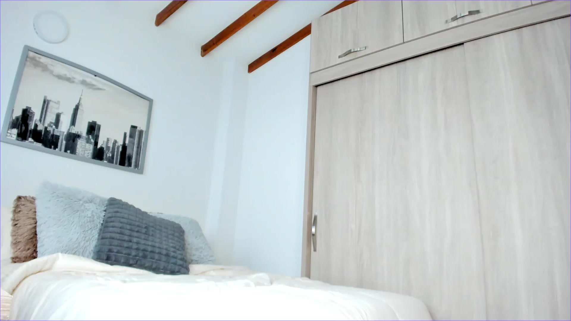 Gallery image thumbnail from Salogarces's myfreecams stream on, 10/18/2023, 15:26 image 6 of 20