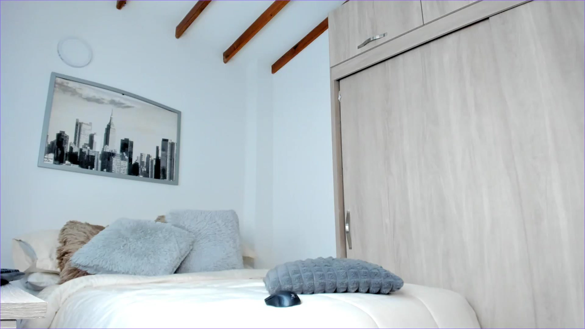 Gallery image thumbnail from Salogarces's myfreecams stream on, 10/20/2023, 17:02 image 13 of 20