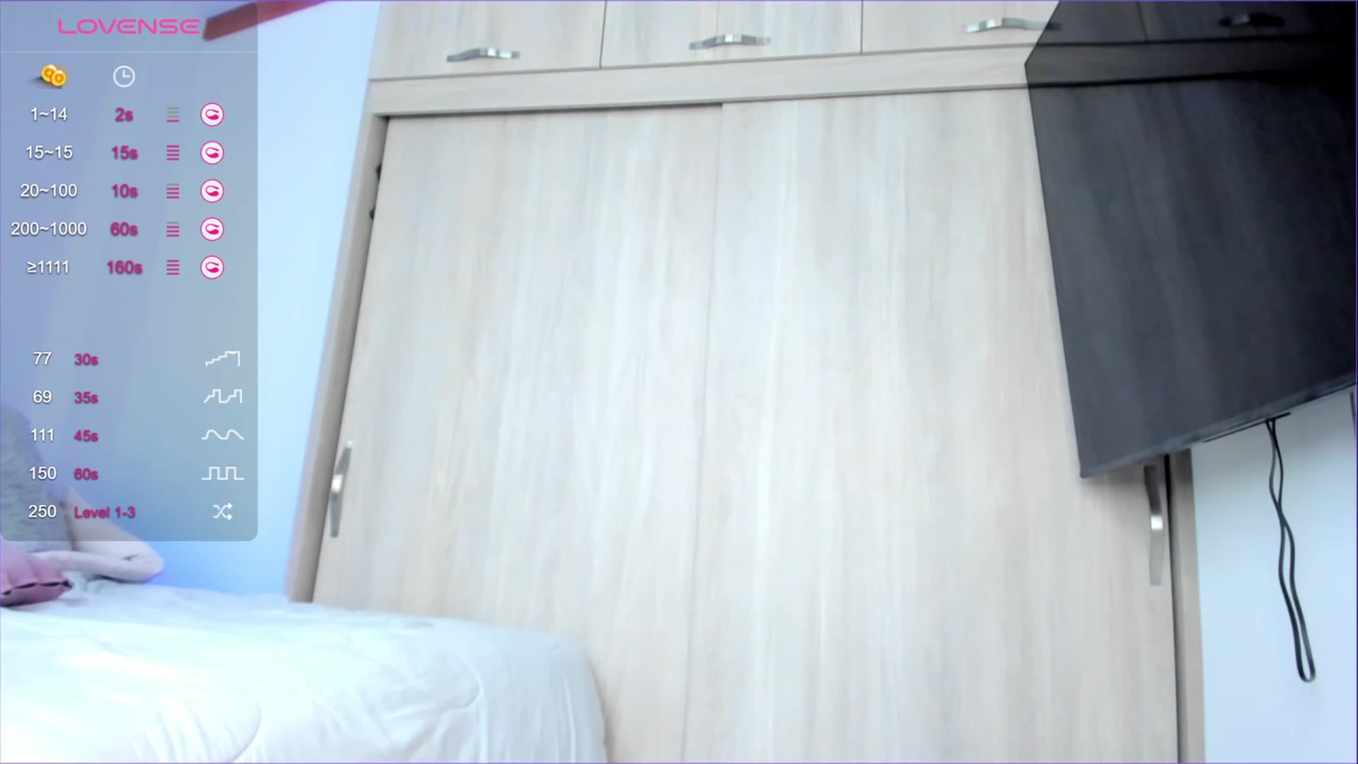 Gallery image thumbnail from Salogarces's myfreecams stream on, 10/25/2023, 17:25 image 11 of 20