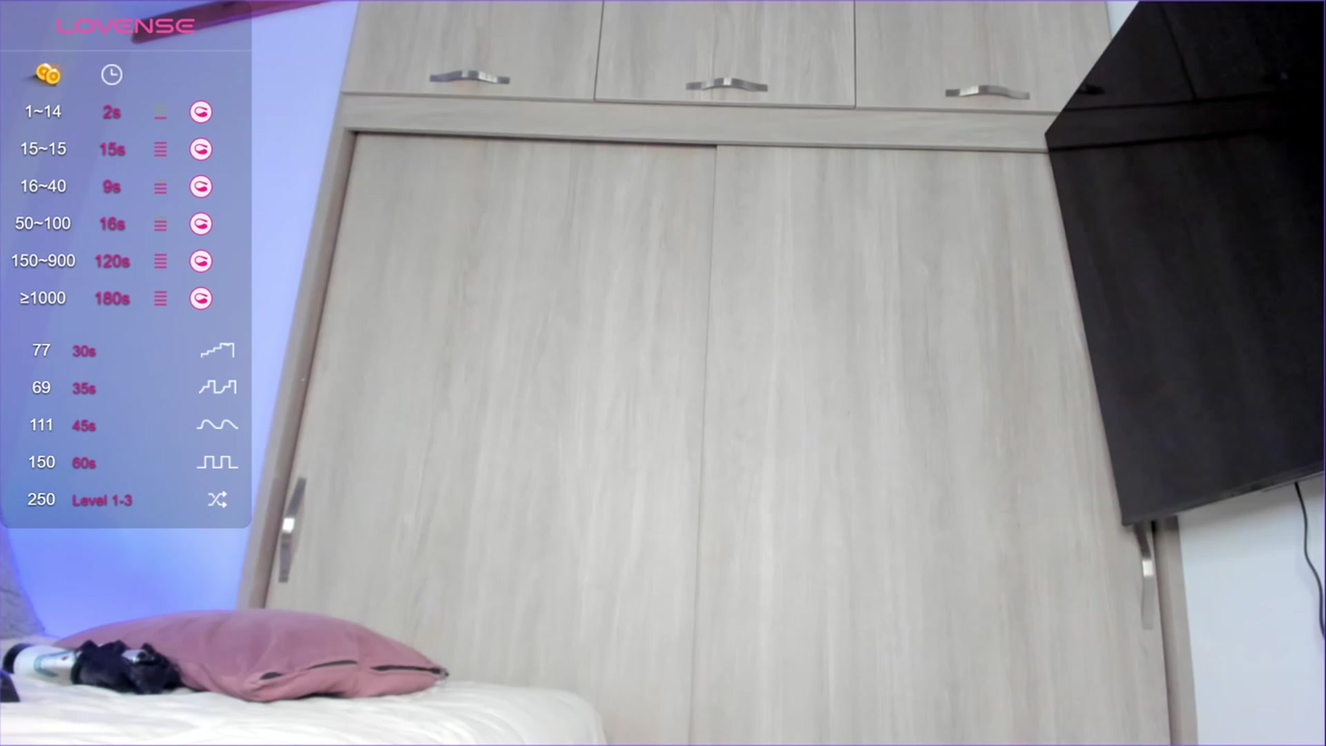 Gallery image thumbnail from Salogarces's myfreecams stream on, 11/17/2023, 21:25 image 6 of 20
