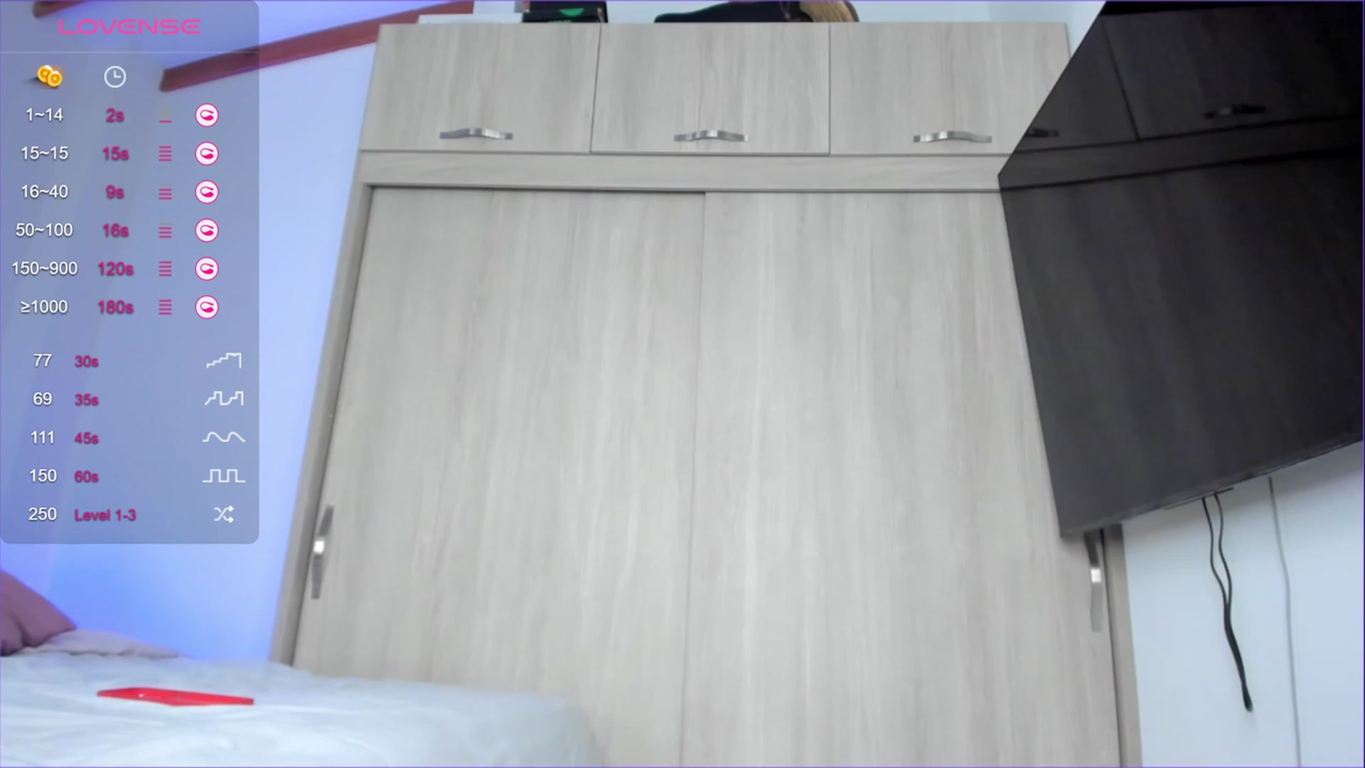 Gallery image thumbnail from Salogarces's myfreecams stream on, 12/06/2023, 18:59 image 14 of 20