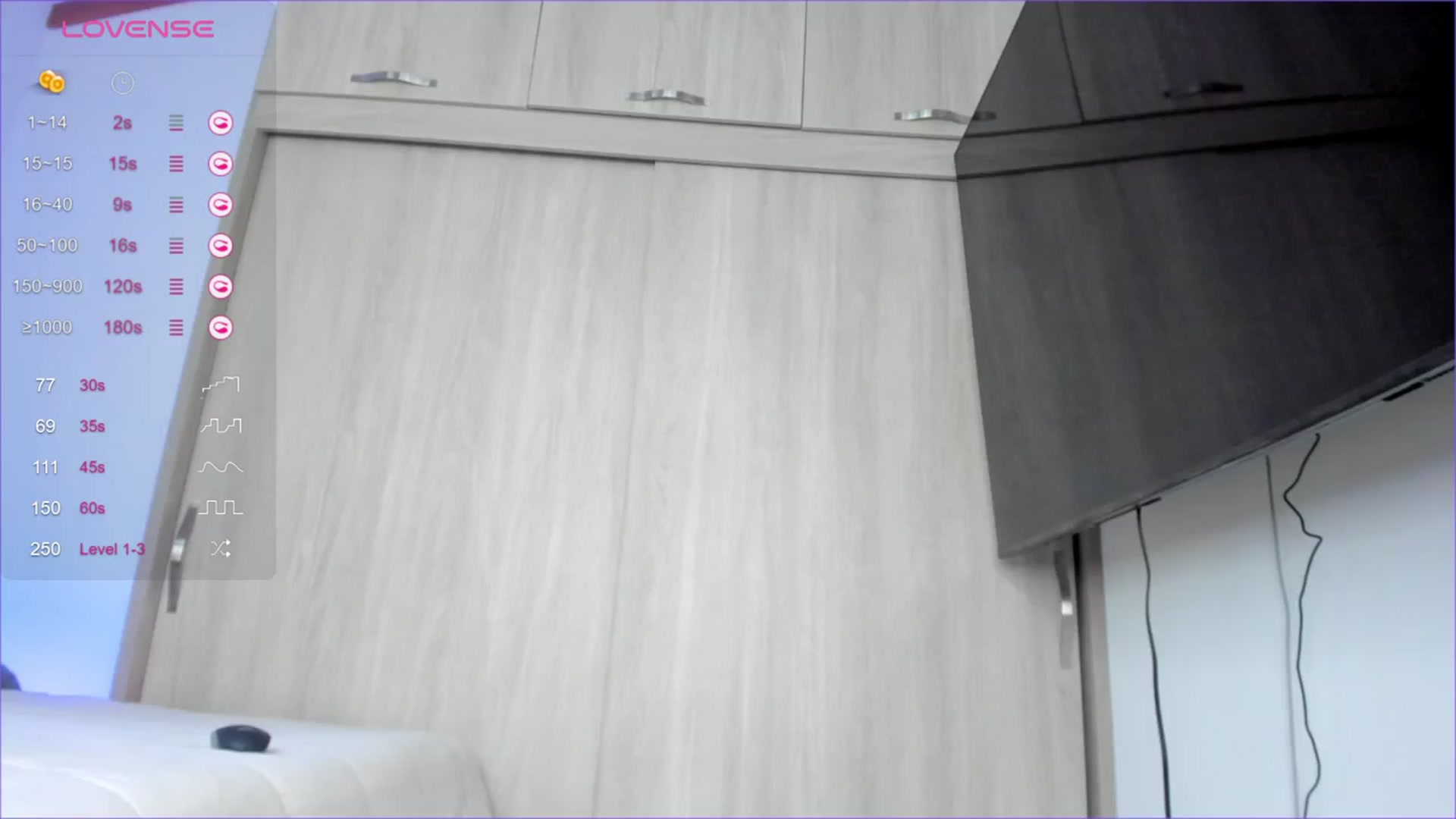 Gallery image thumbnail from Salogarces's myfreecams stream on, 02/08/2024, 17:27 image 14 of 20