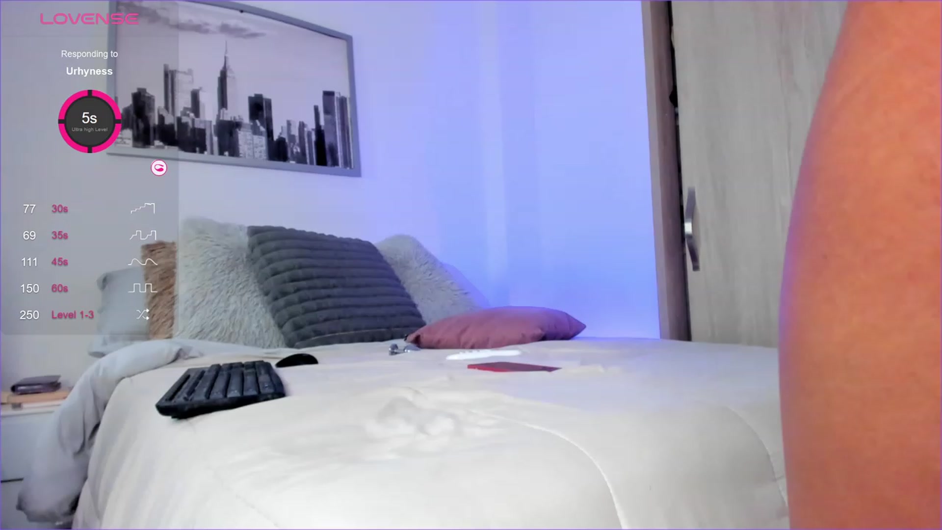 Gallery image thumbnail from Salogarces's myfreecams stream on, 02/09/2024, 20:06 image 6 of 20
