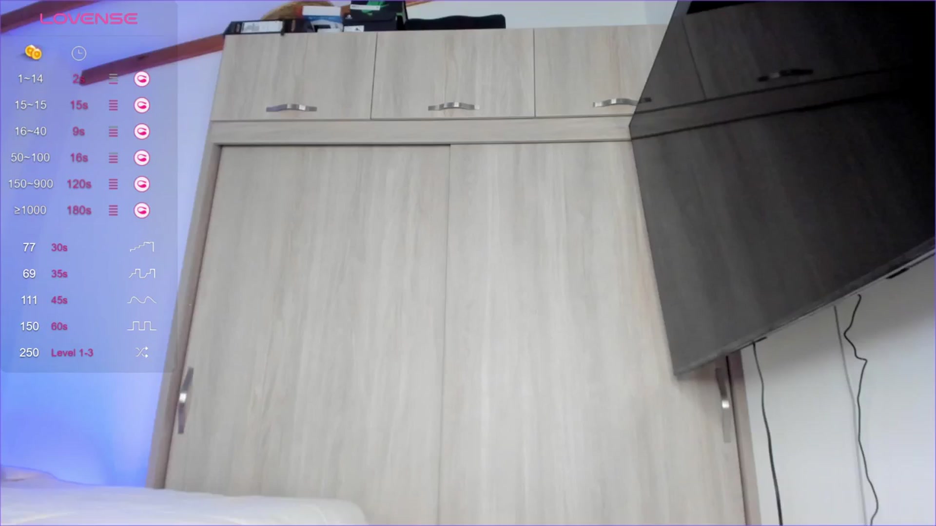 Gallery image thumbnail from Salogarces's myfreecams stream on, 02/12/2024, 21:58 image 9 of 20