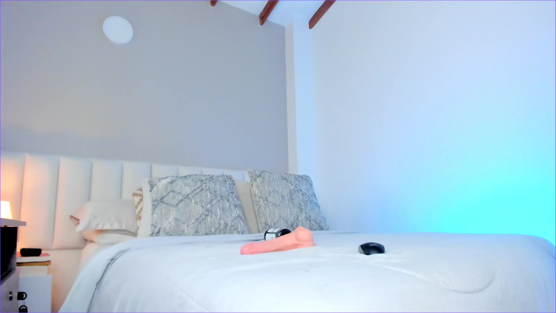 Gallery image thumbnail from Salogarces's myfreecams stream on, 01/23/2025, 14:11 image 13 of 20