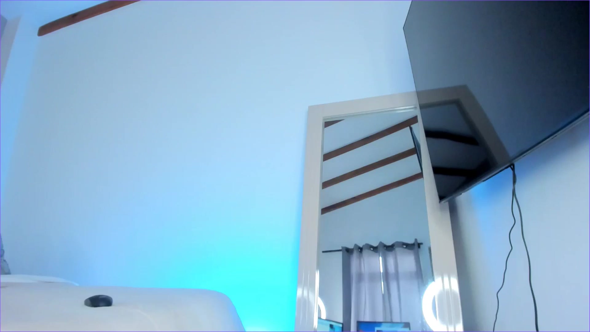Gallery image thumbnail from Salogarces's myfreecams stream on, 02/03/2025, 18:41 image 7 of 20