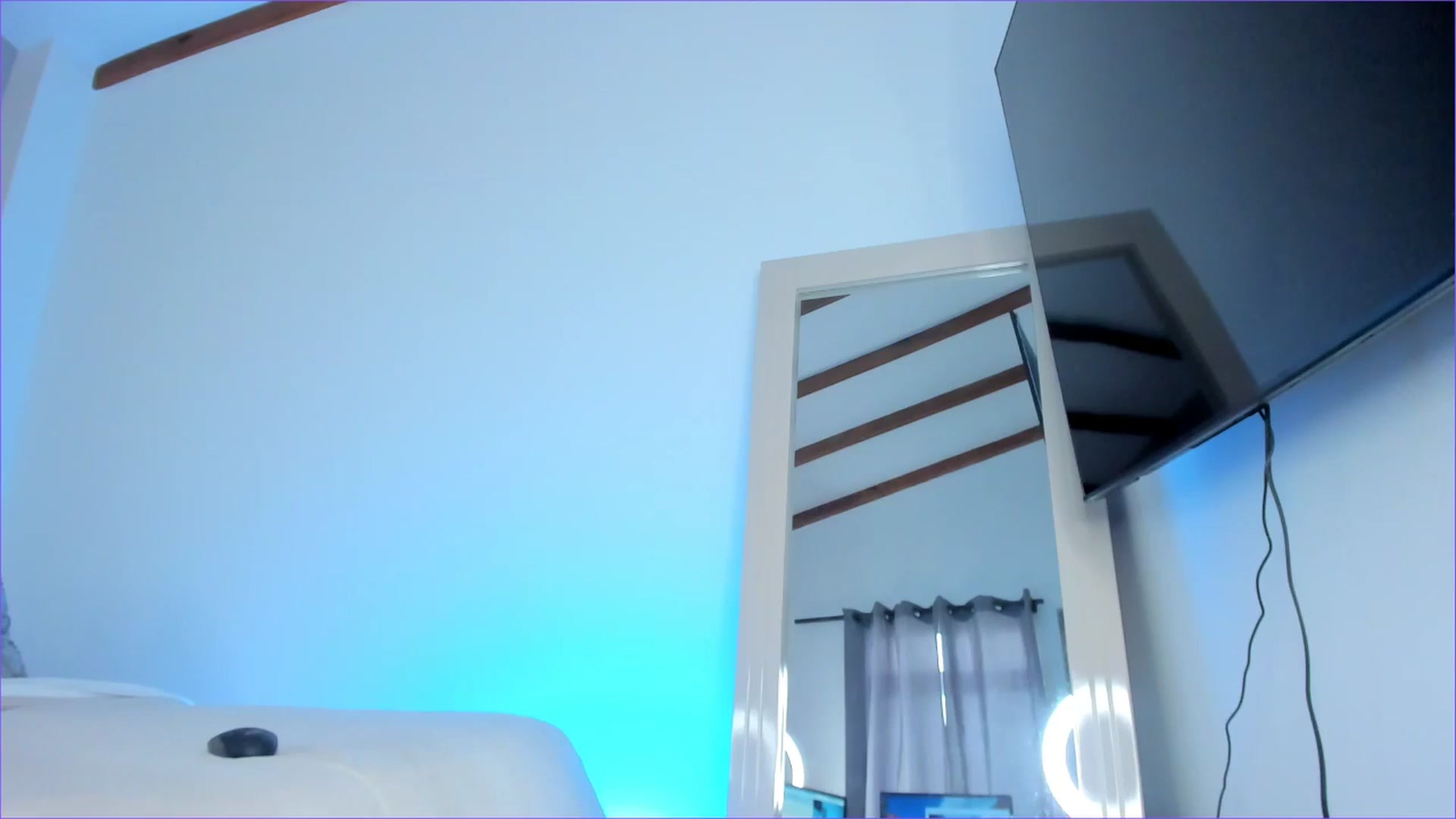 Gallery image thumbnail from Salogarces's myfreecams stream on, 02/03/2025, 18:41 image 8 of 20