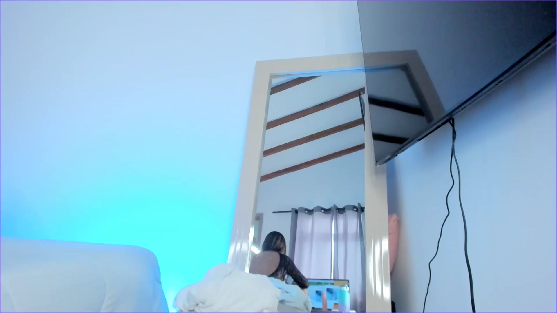 Gallery image thumbnail from Salogarces's myfreecams stream on, 02/06/2025, 17:35 image 15 of 20