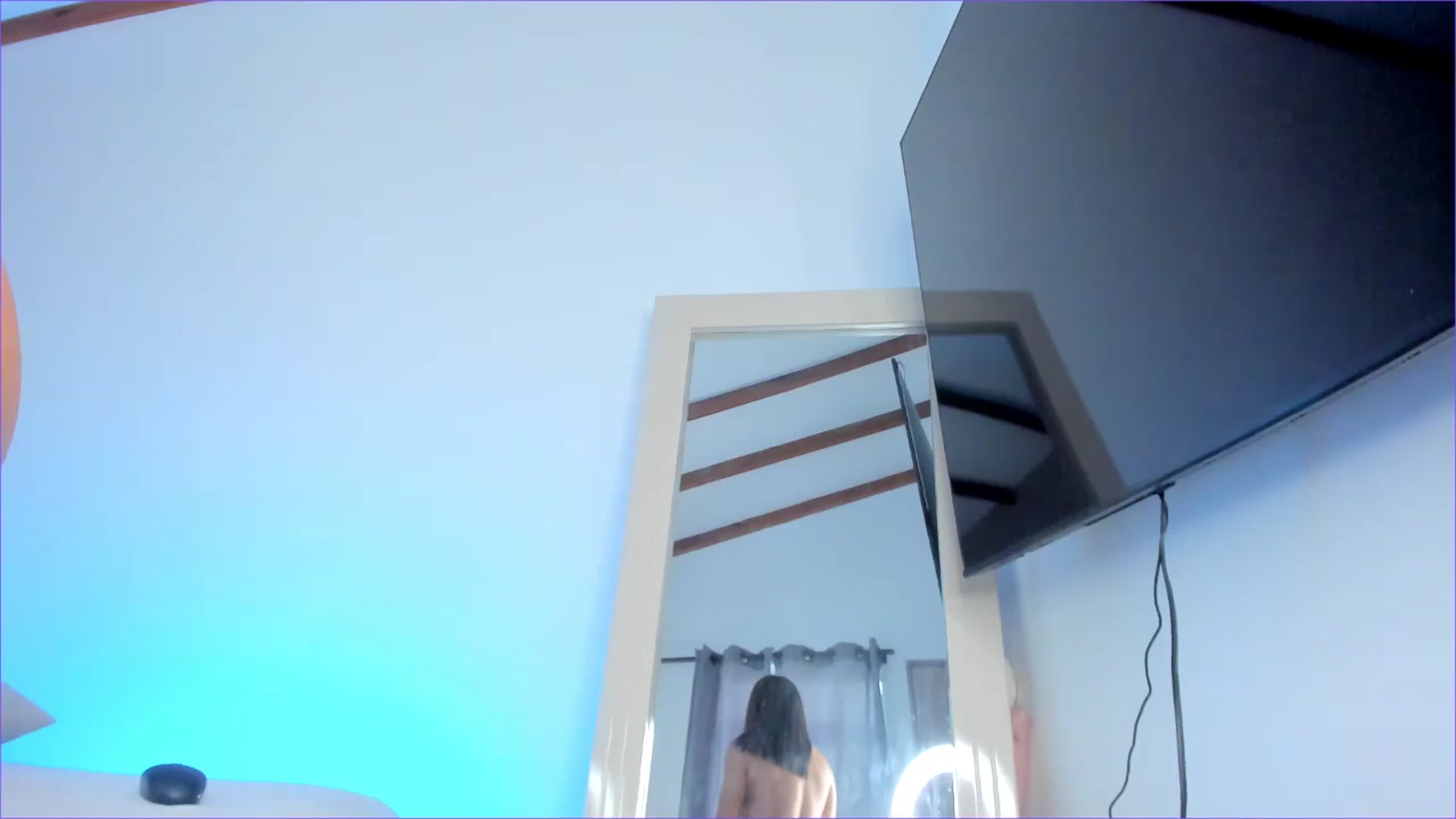 Gallery image thumbnail from Salogarces's myfreecams stream on, 02/21/2025, 19:20 image 15 of 20